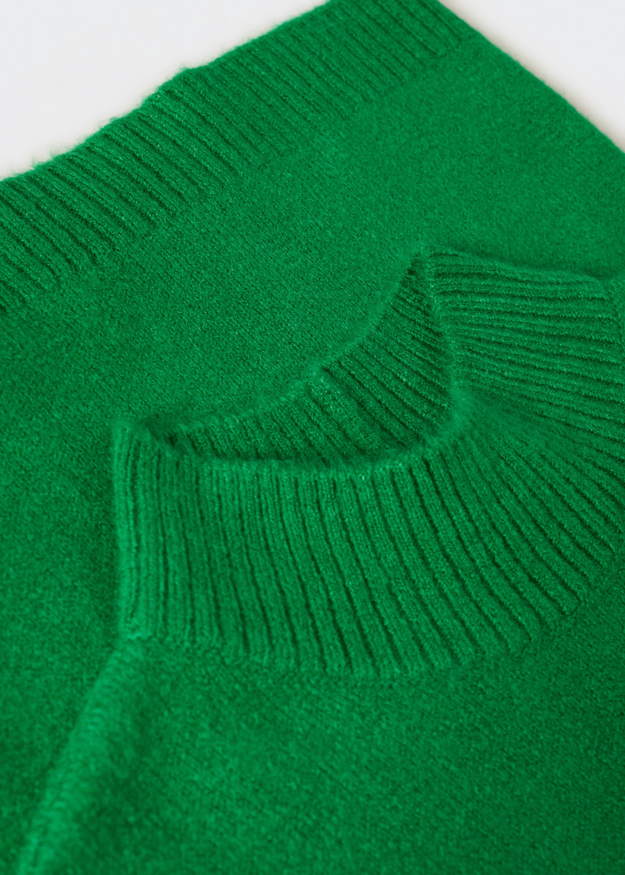 Sweter ze stójką - Szczegóły artykułu 8