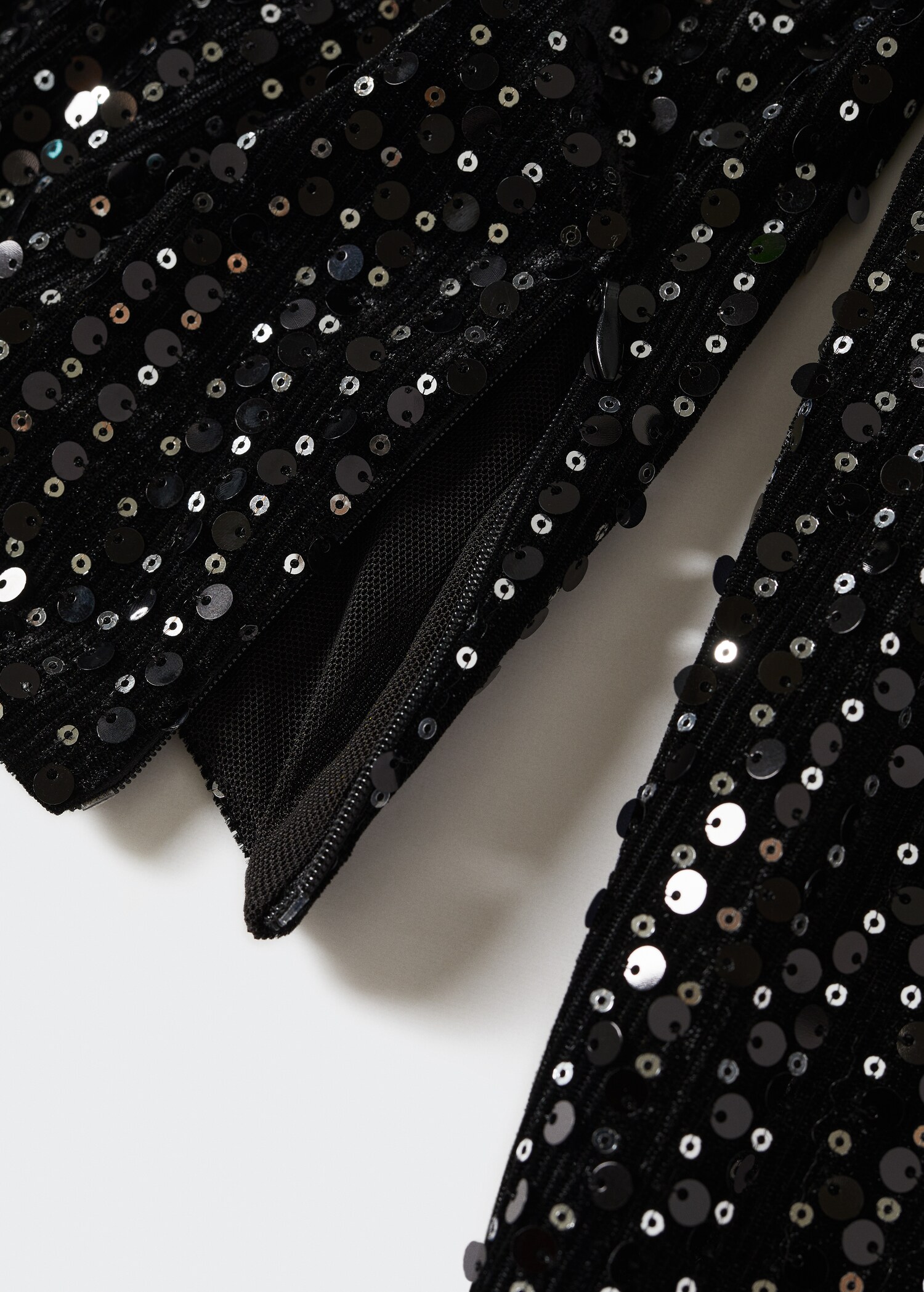 T-shirt asymétrique sequins - Détail de l'article 8