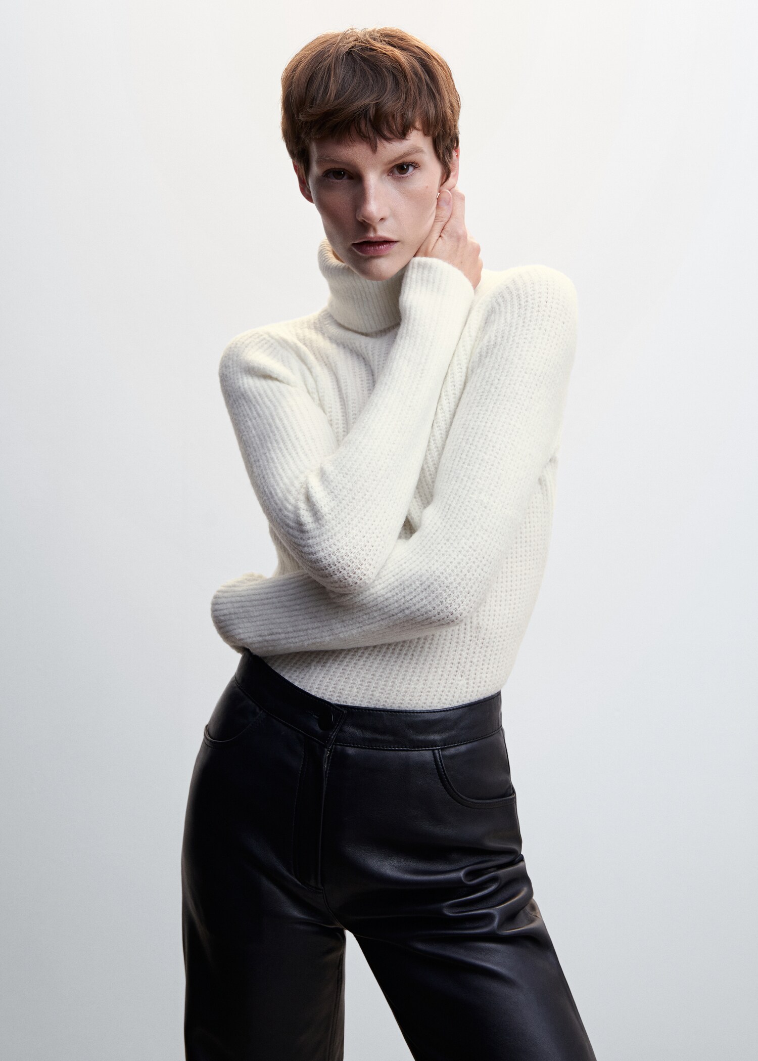 Turtle neck sweater - Medium plane