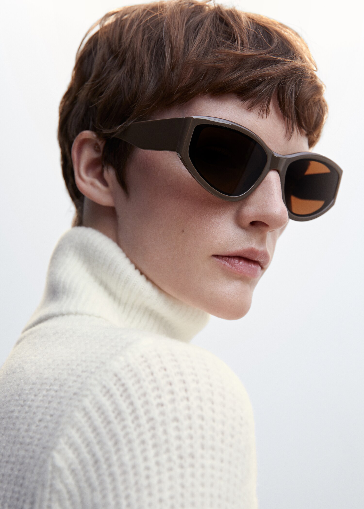 Turtle neck sweater - Details of the article 1