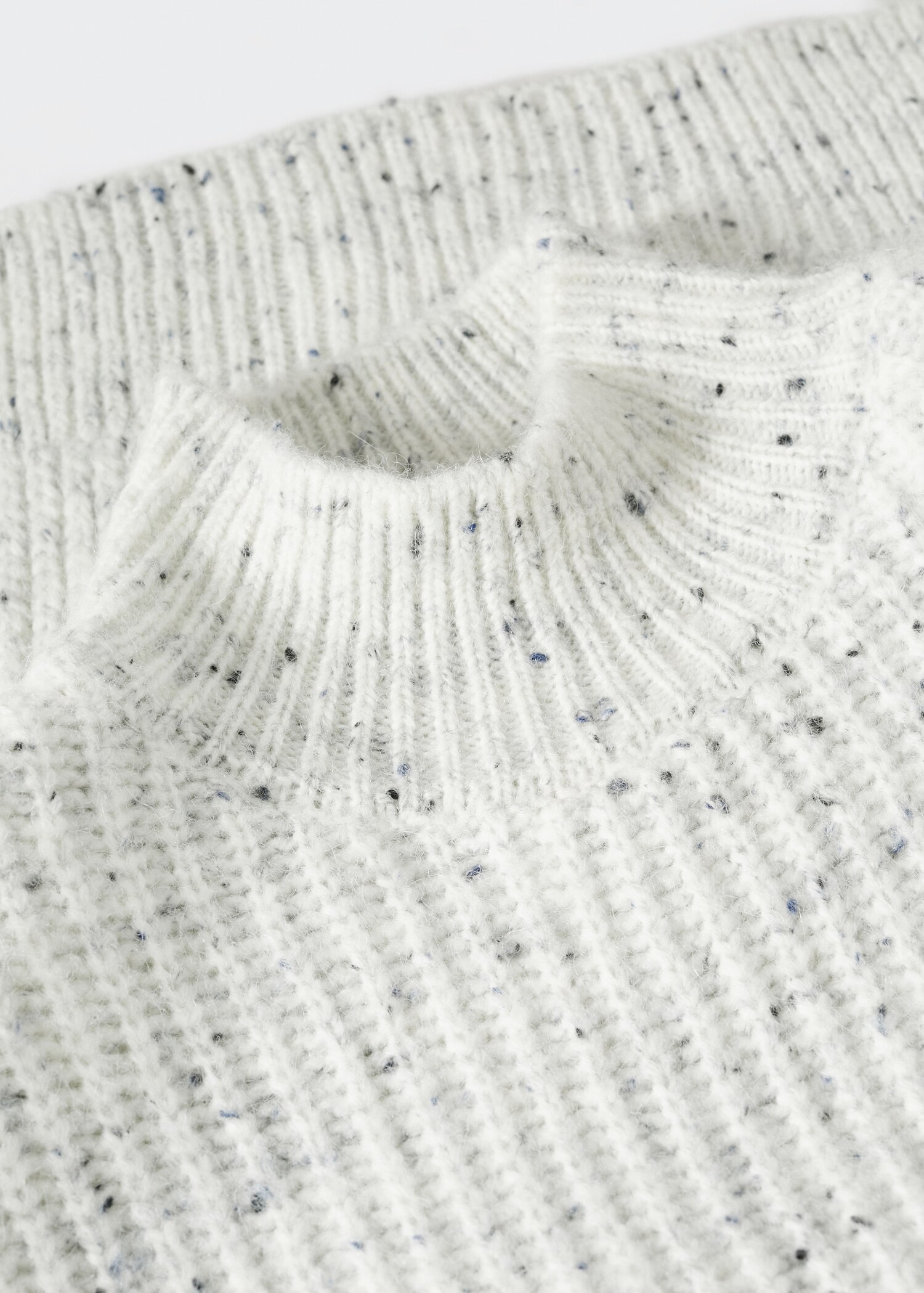 High collar ribbed knit  sweater - Details of the article 8