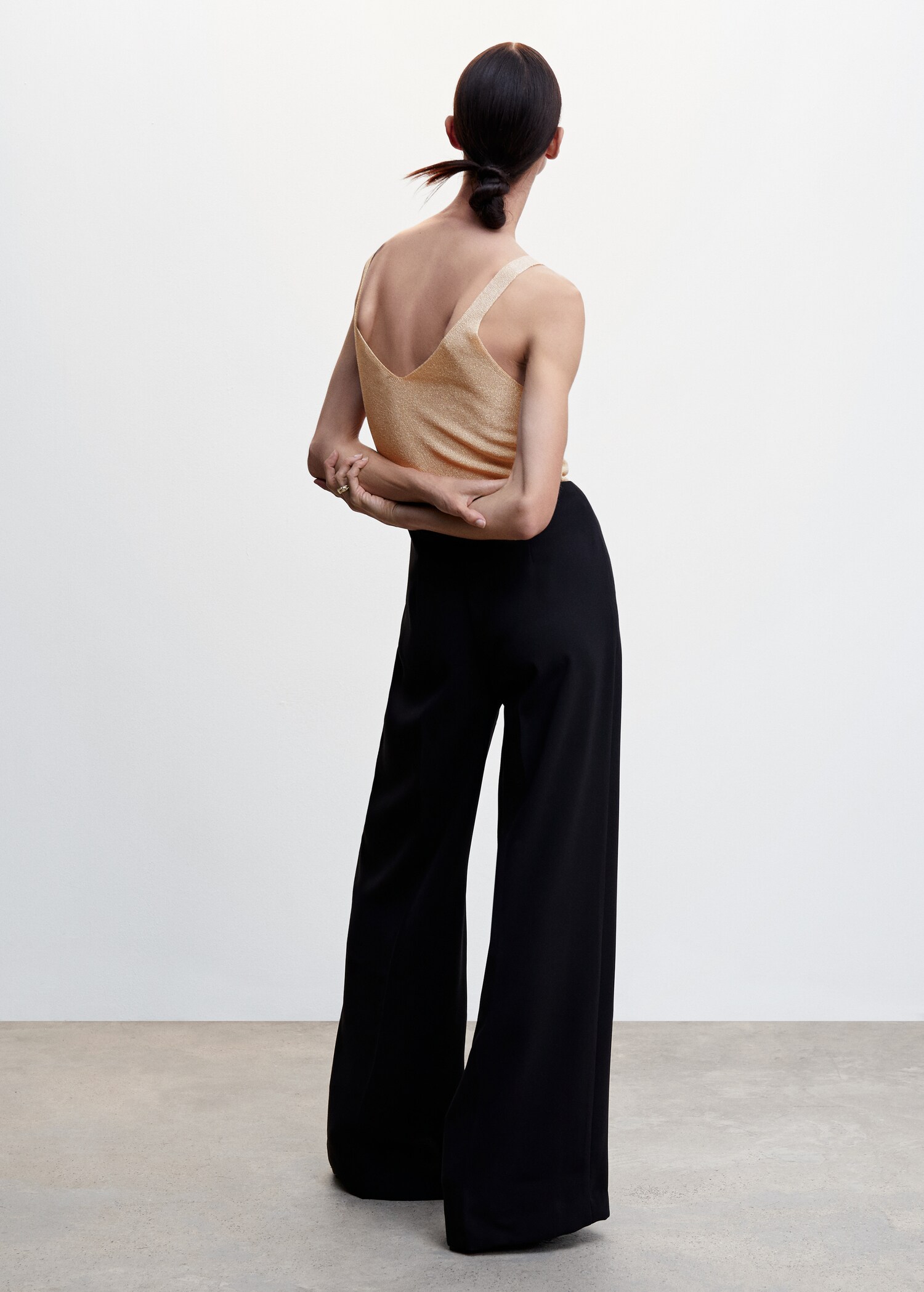 V-neck strapless top - Reverse of the article