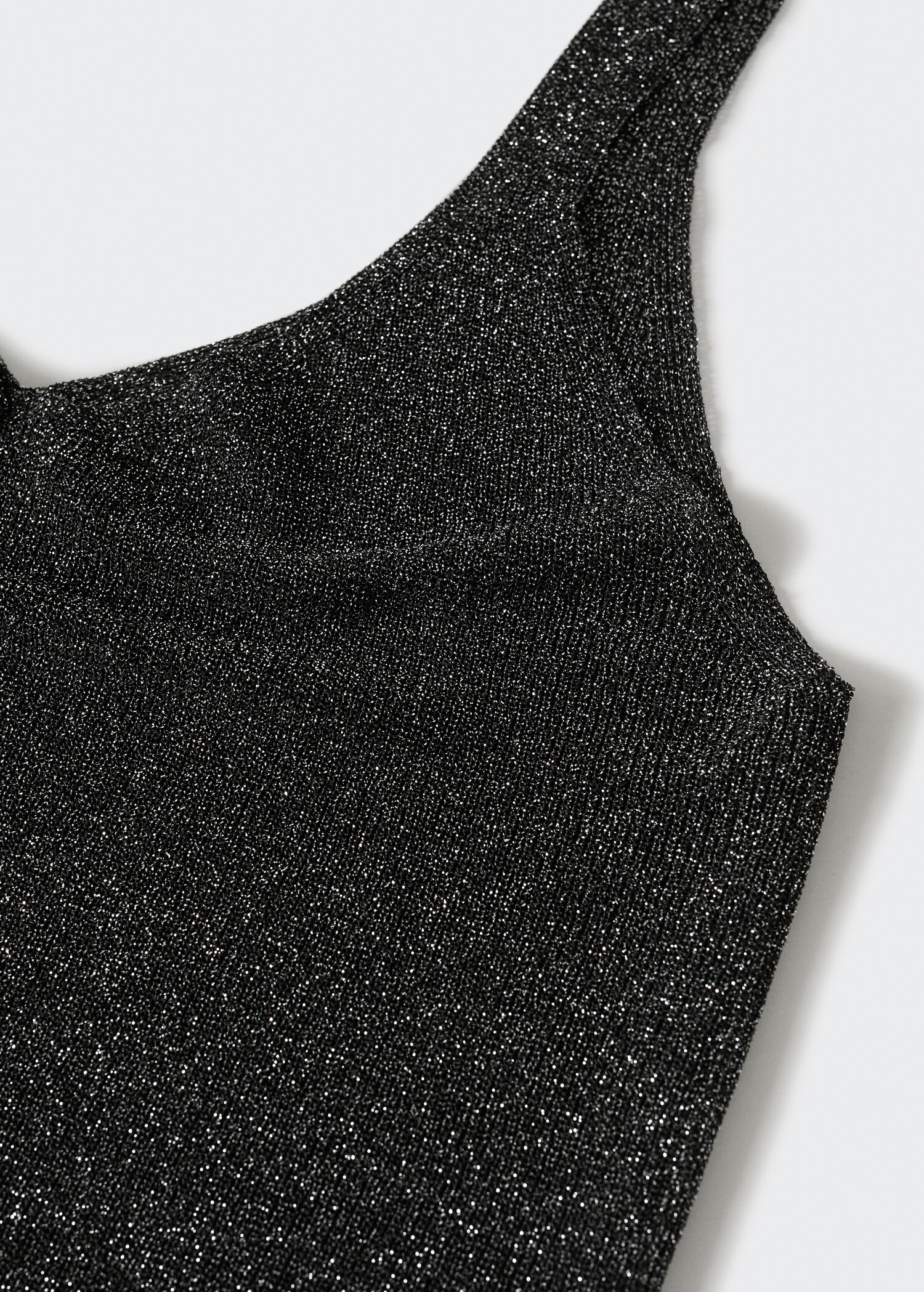 V-neck strapless top - Details of the article 8