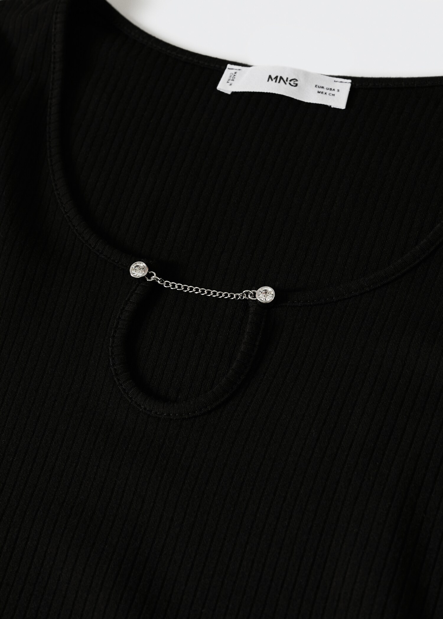 T-shirt maille côtelée col bijoux - Détail de l'article 8