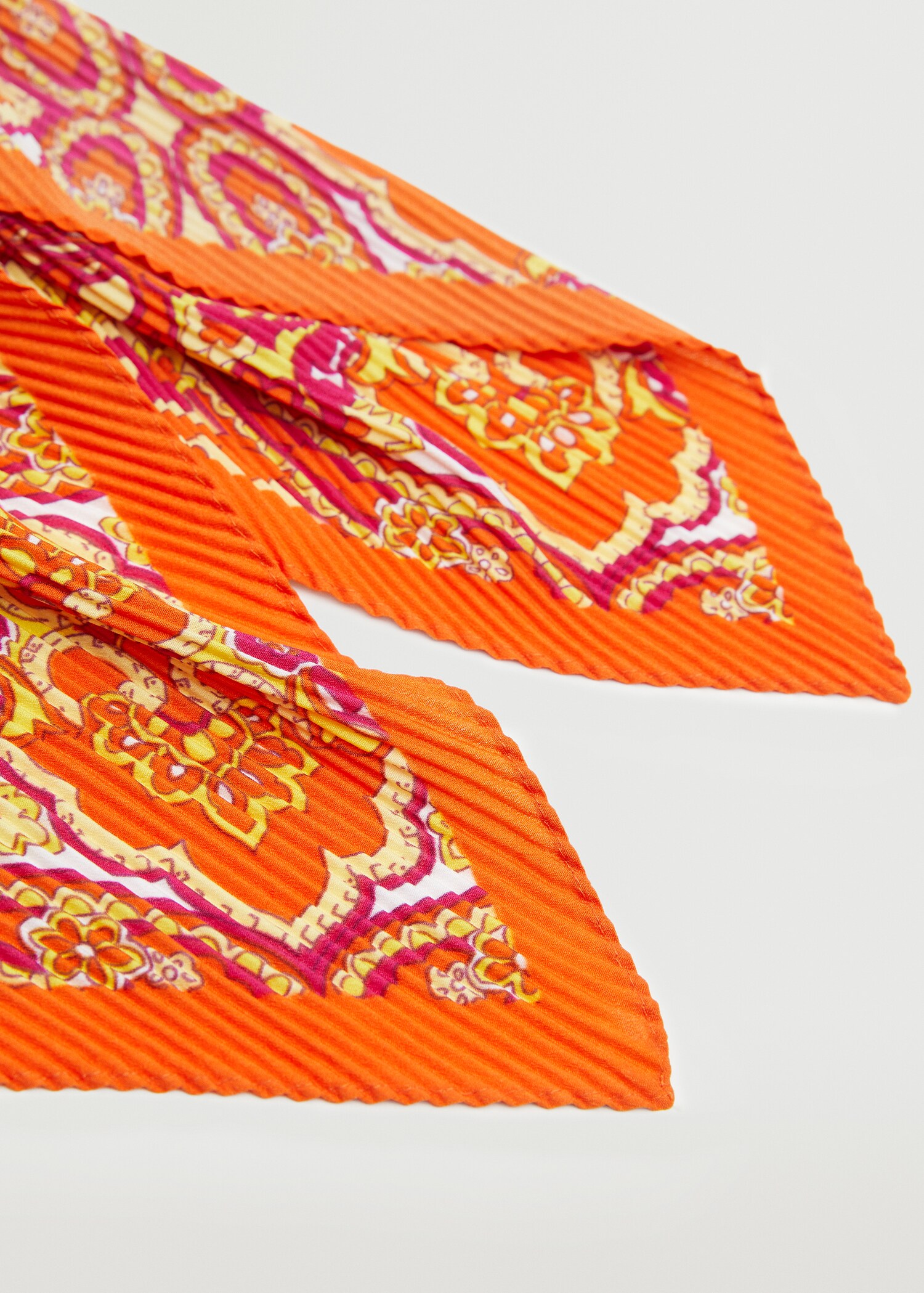 Foulard plissé imprimé - Détail de l'article 2