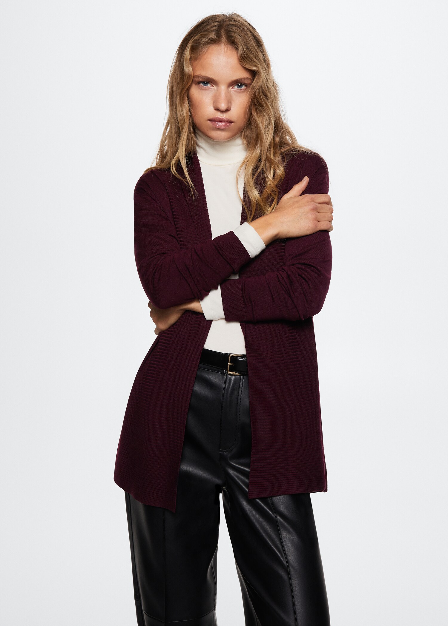 Cardigan maille fine - Plan moyen