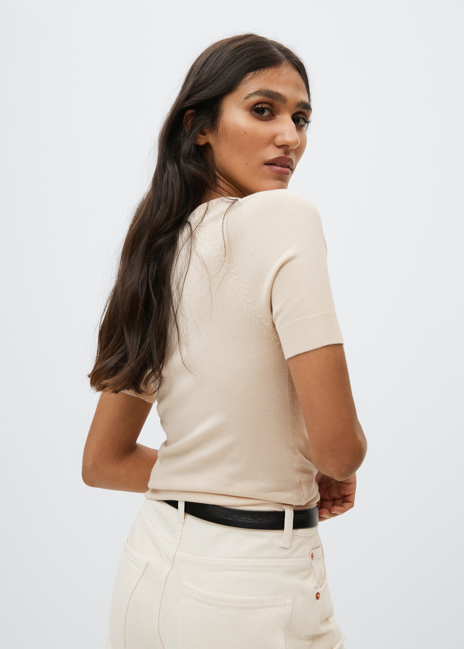 Fine-knit sweater - Reverse of the article