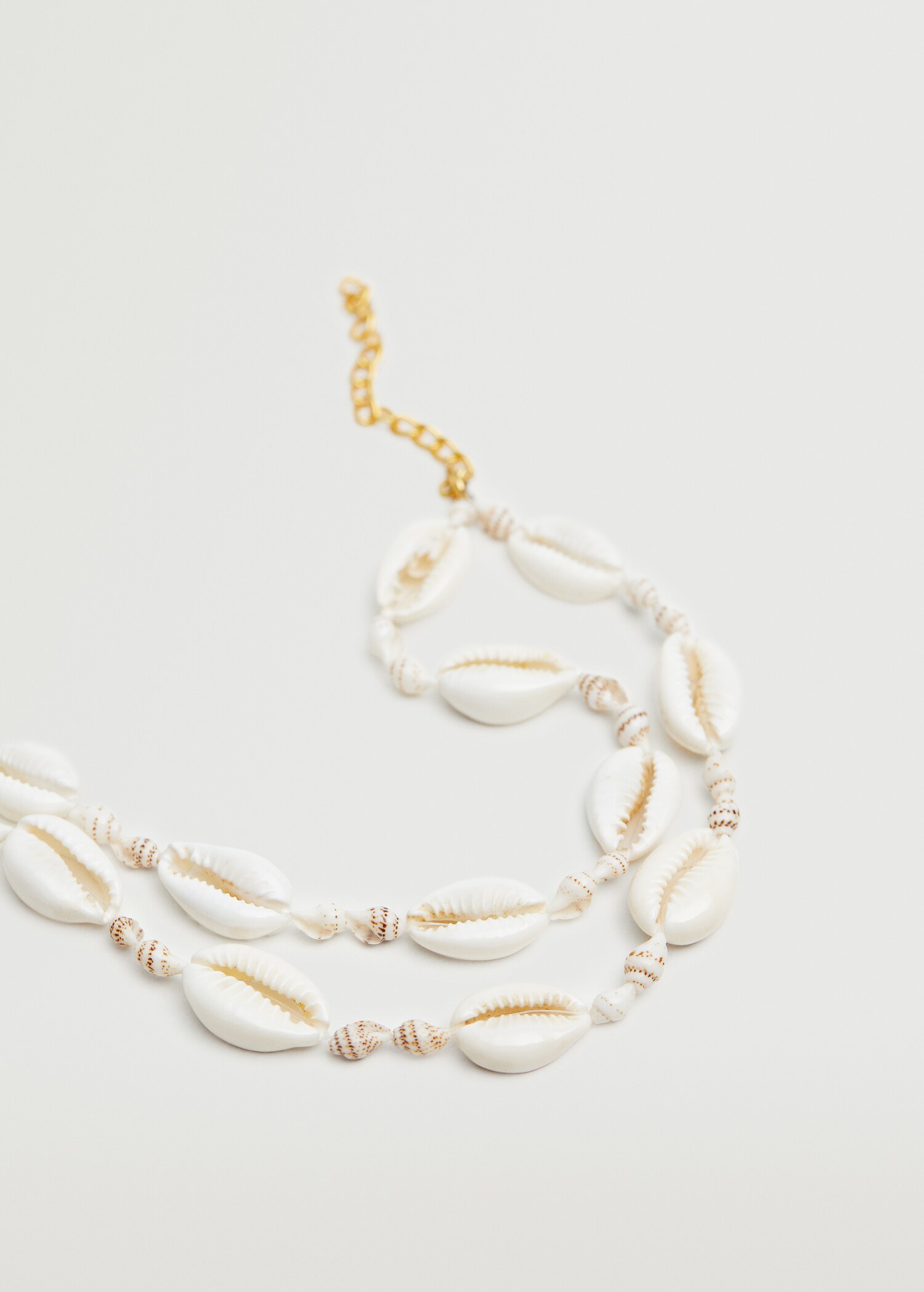 Bracelet cheville coquillages - Plan moyen