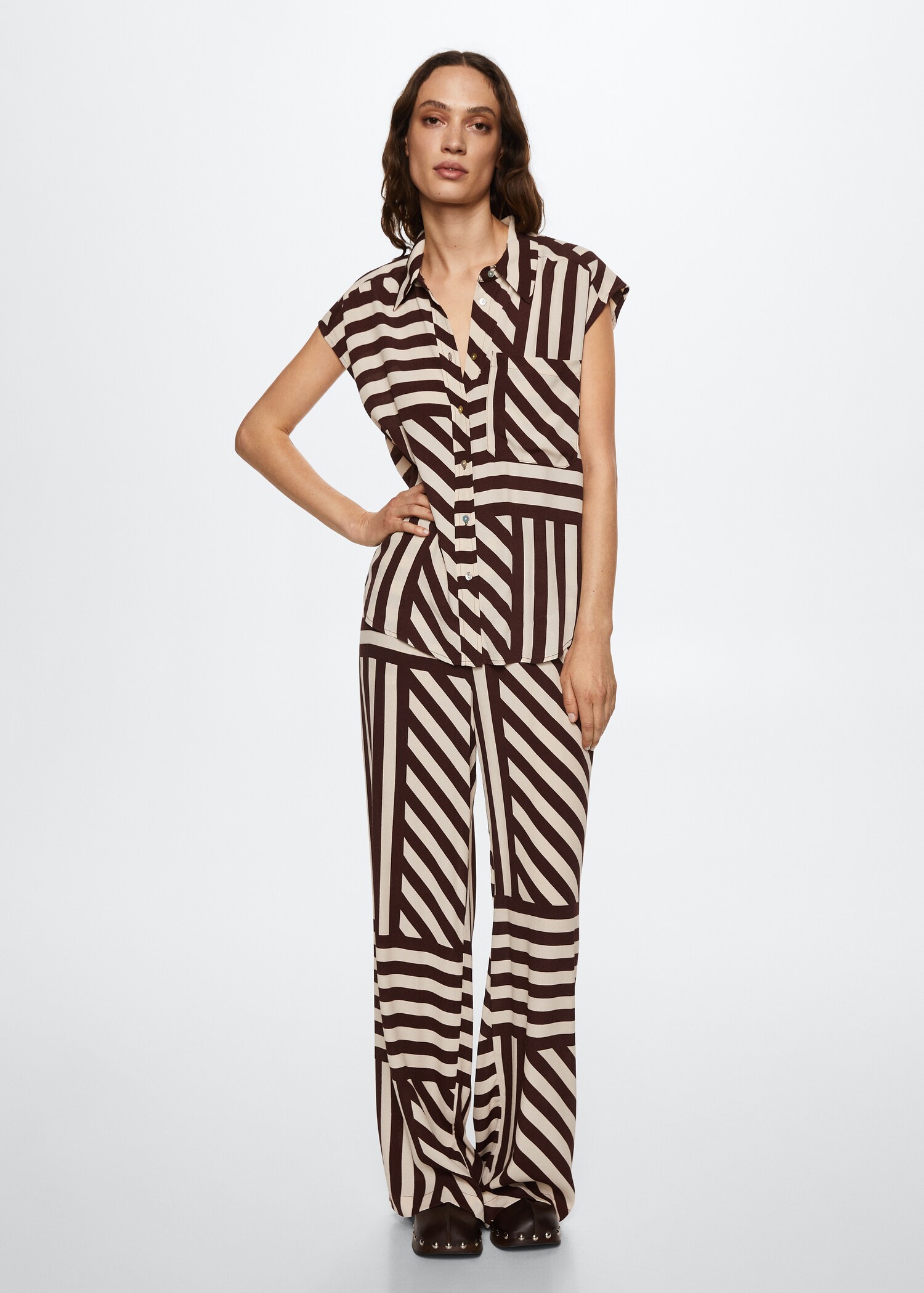 Camisa fluida oversized - Pormenor do artigo 1