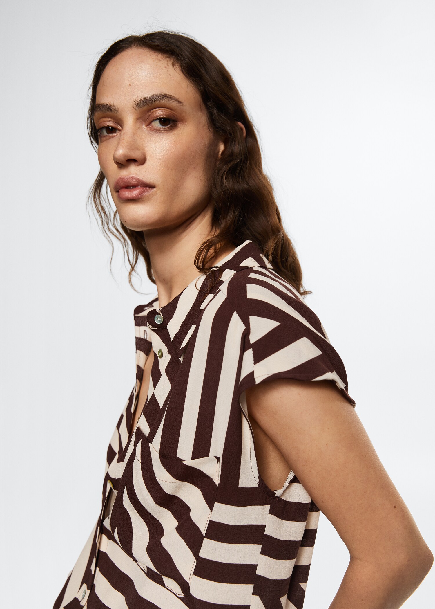 Camisa fluida oversized - Pormenor do artigo 2