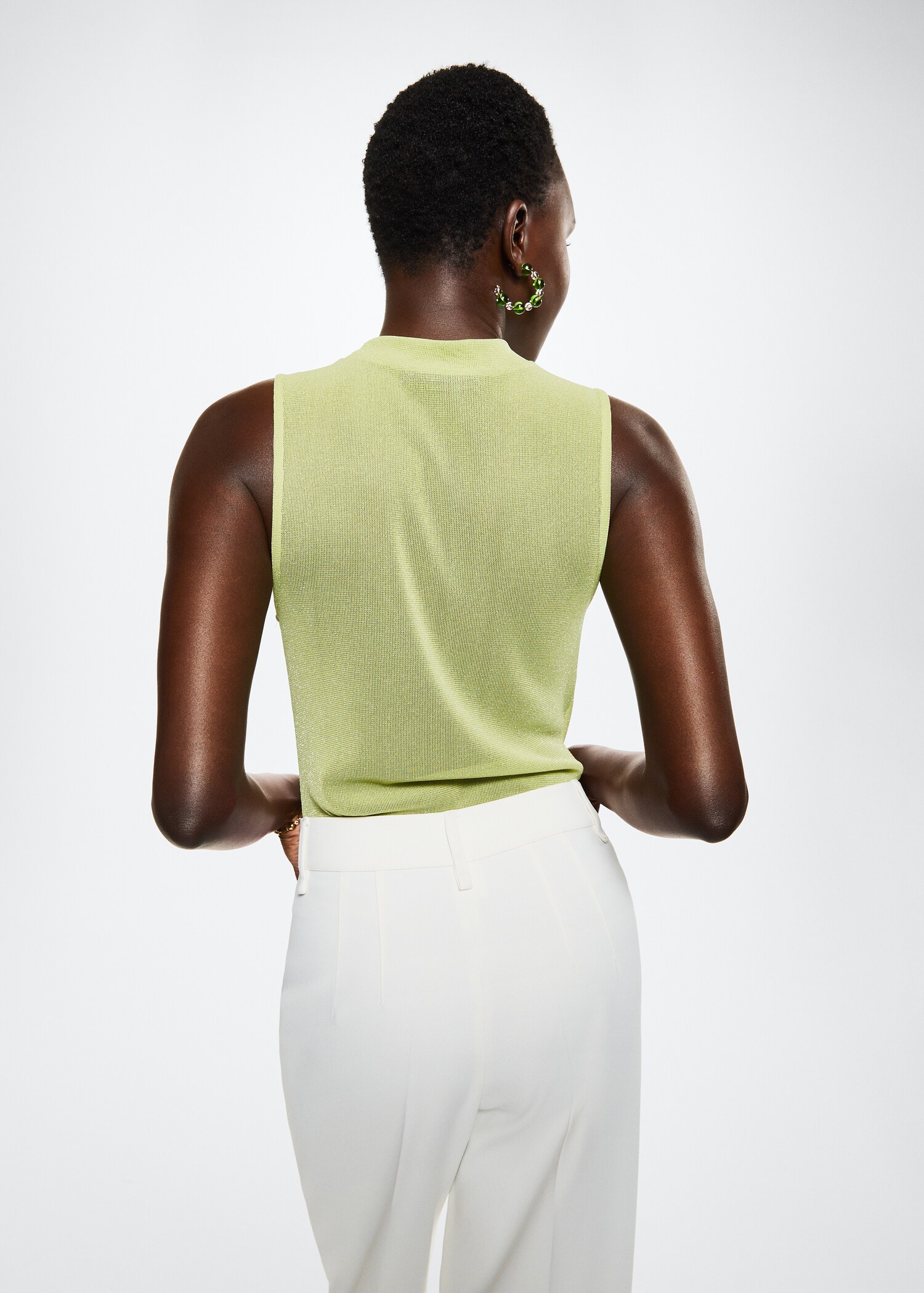 Knit semi-transparent top - Reverse of the article