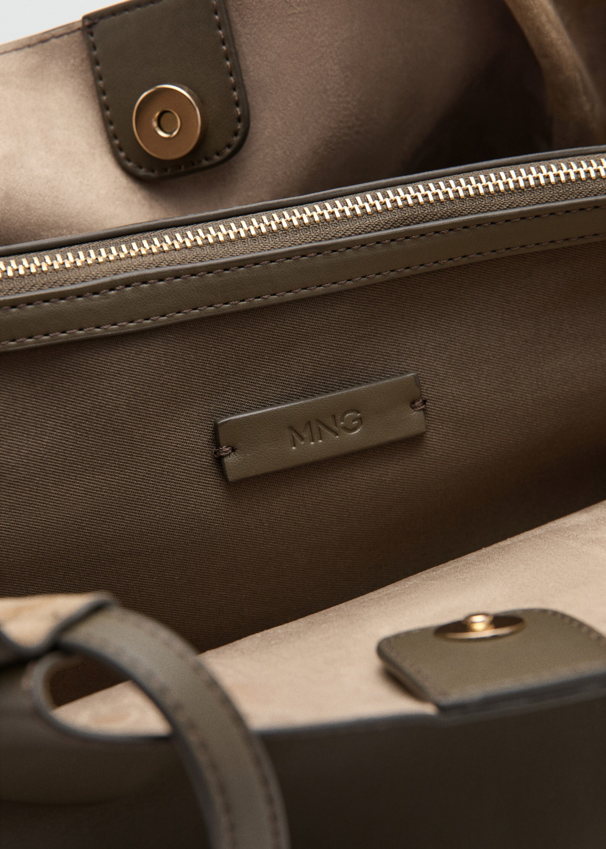 Large shopper bag - Details of the article 2, Khaki. Ref: 37051347-00.