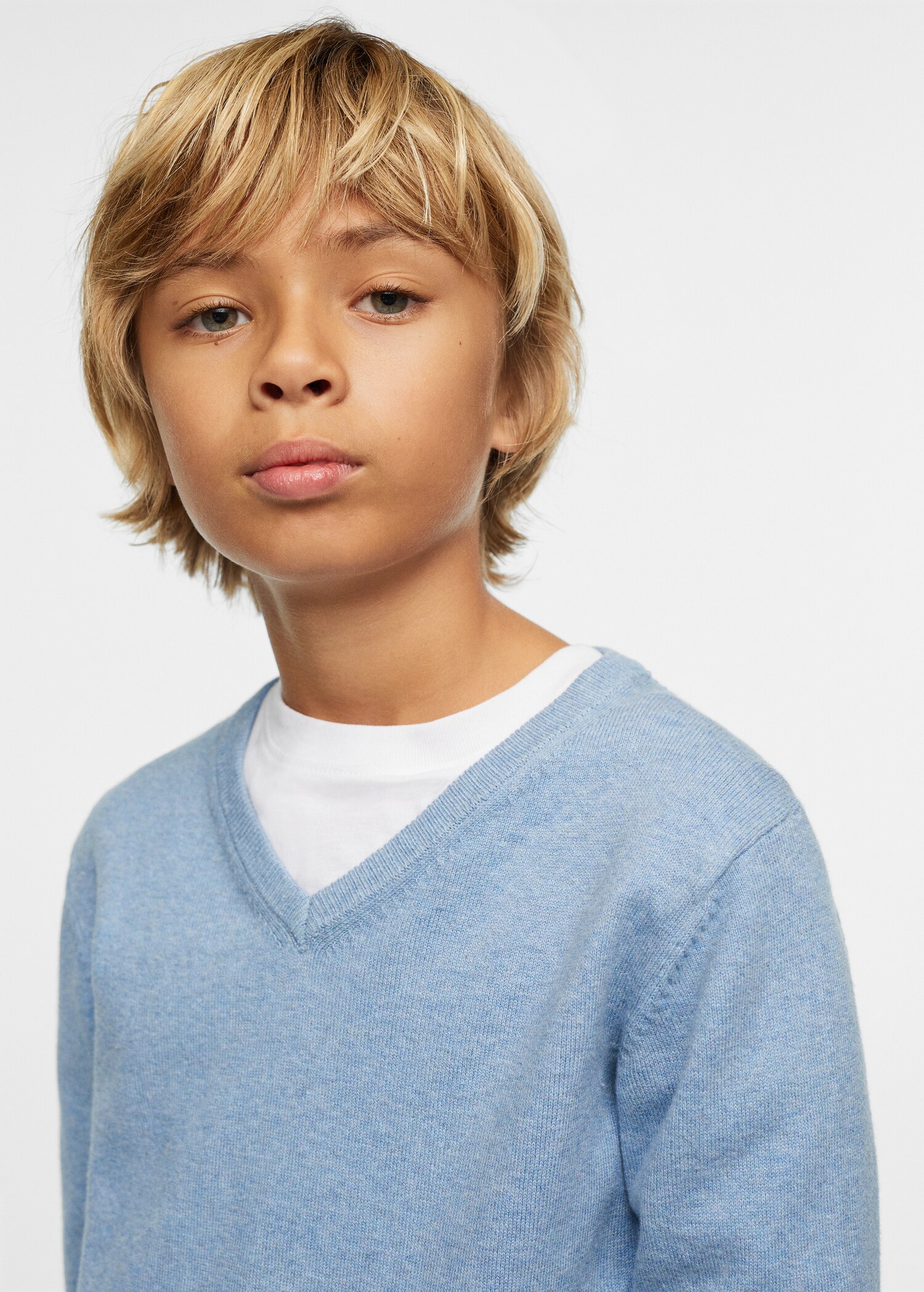 V-neck sweater - Details of the article 4