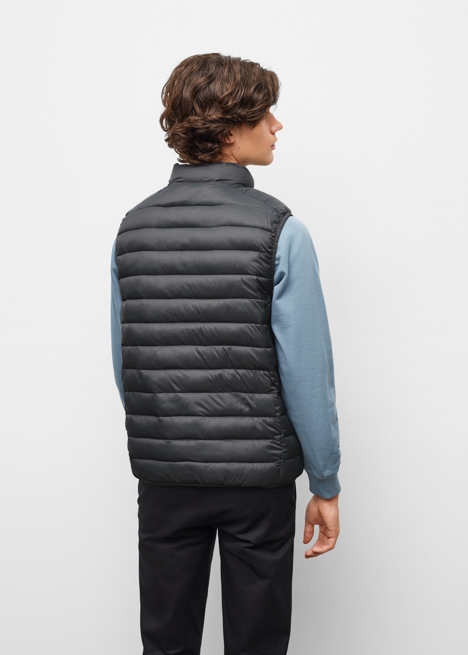 Quilted gilet - Reverse of the article