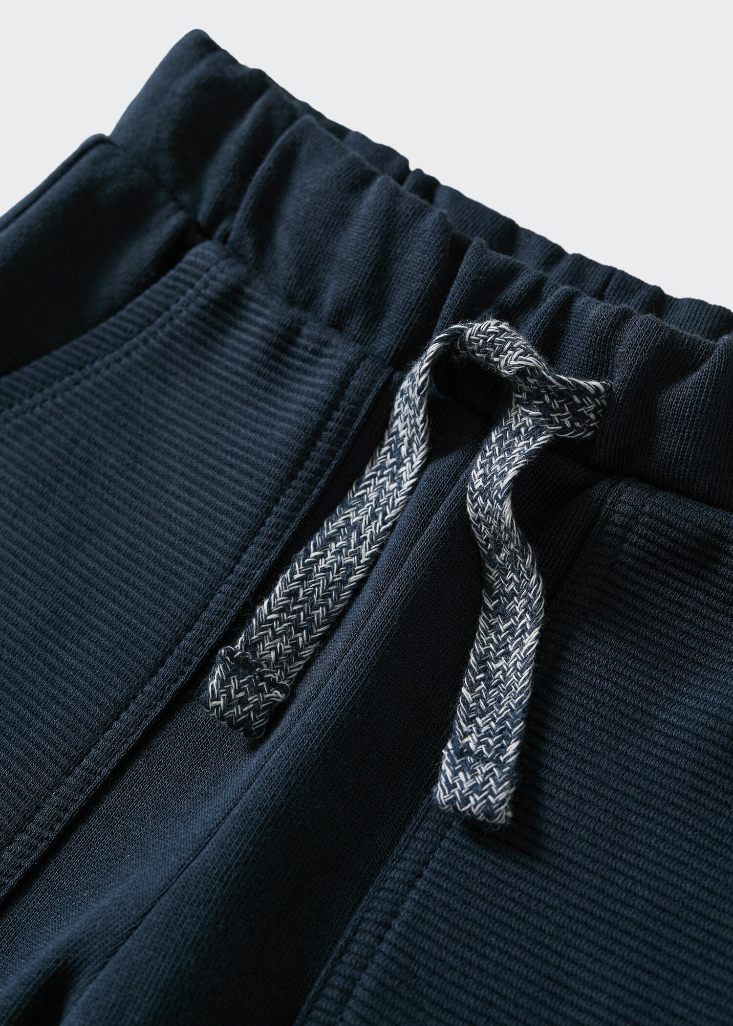 Elastic waist trousers - Details of the article 8