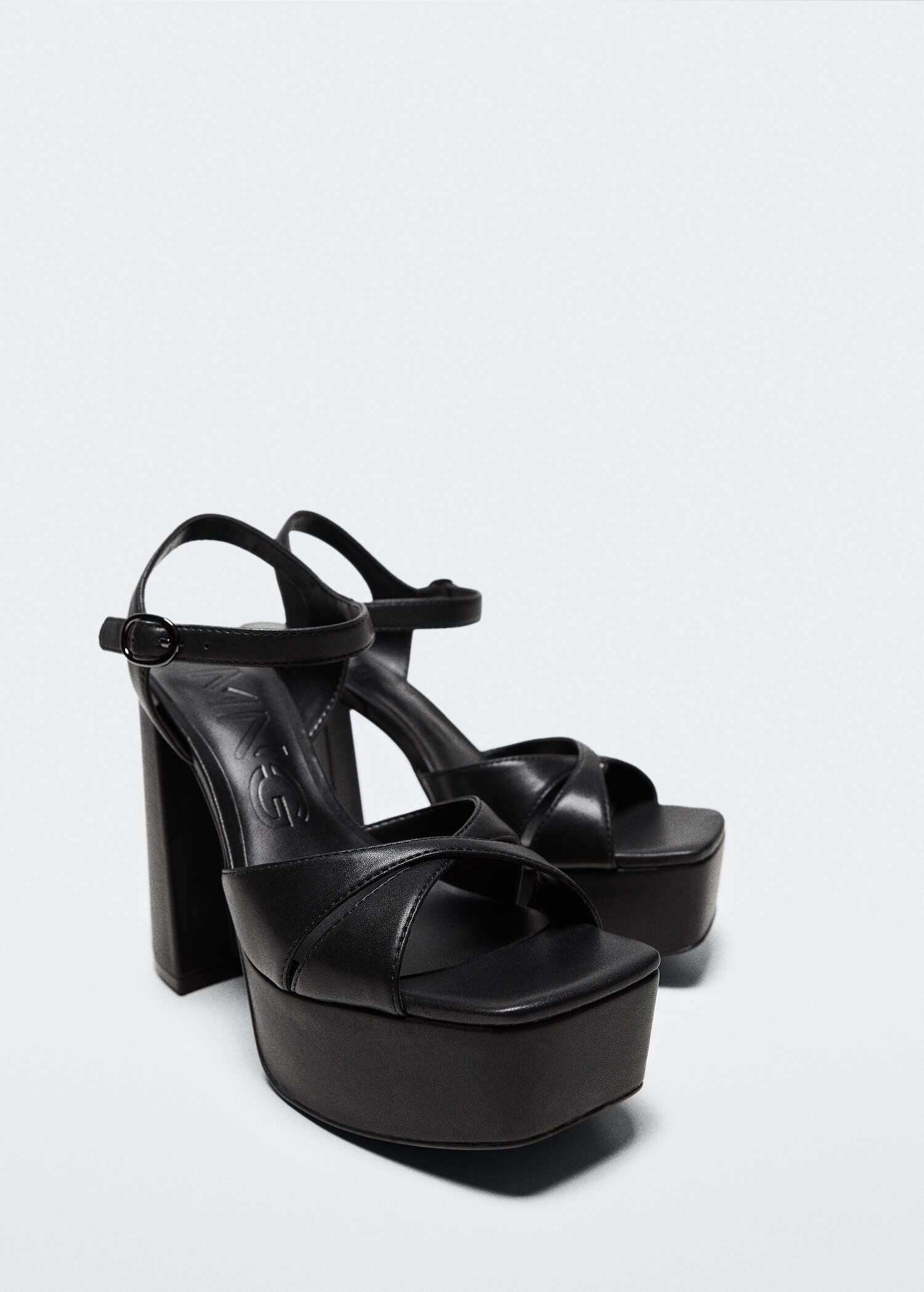 Platform ankle-cuff sandals - Details of the article 3