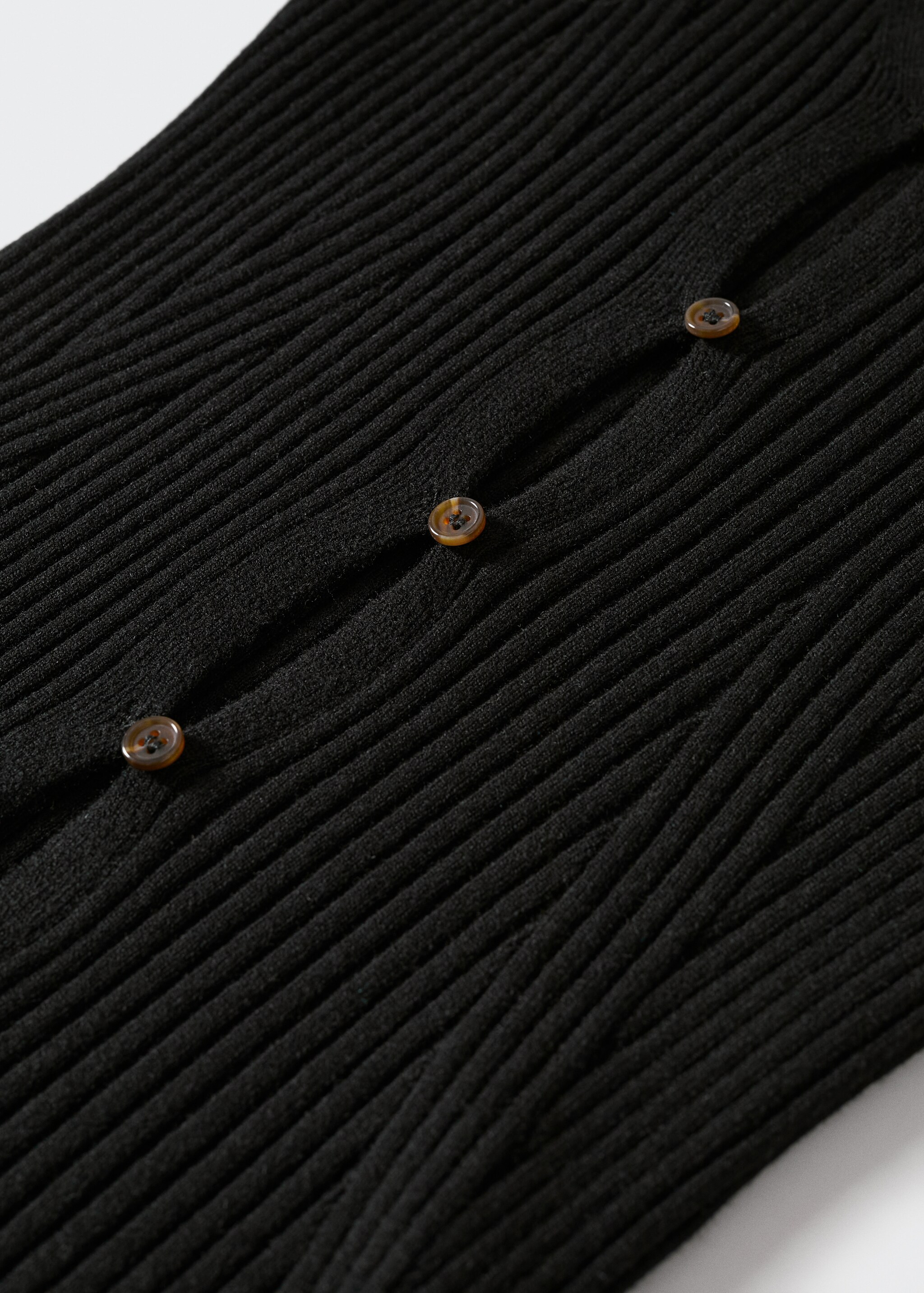 Buttoned ribbed cardigan - Details of the article 8