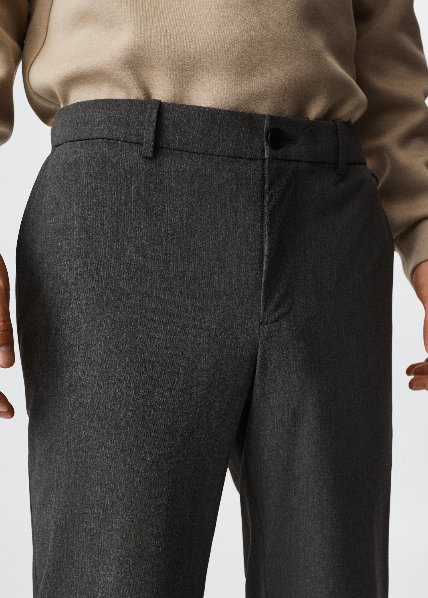 Pantalón tapered fit stretch - Detalle del artículo 1