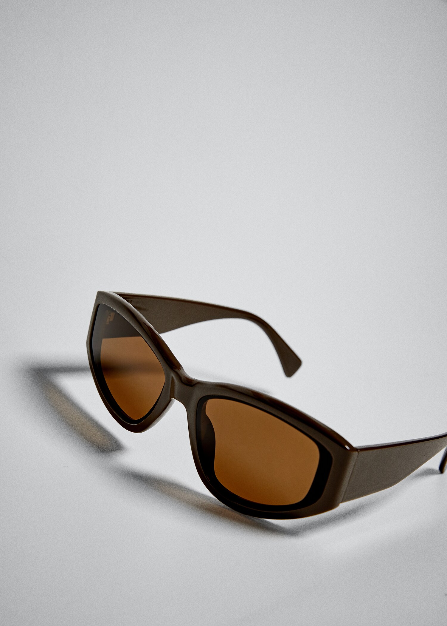 Acetate frame sunglasses - Details of the article 3