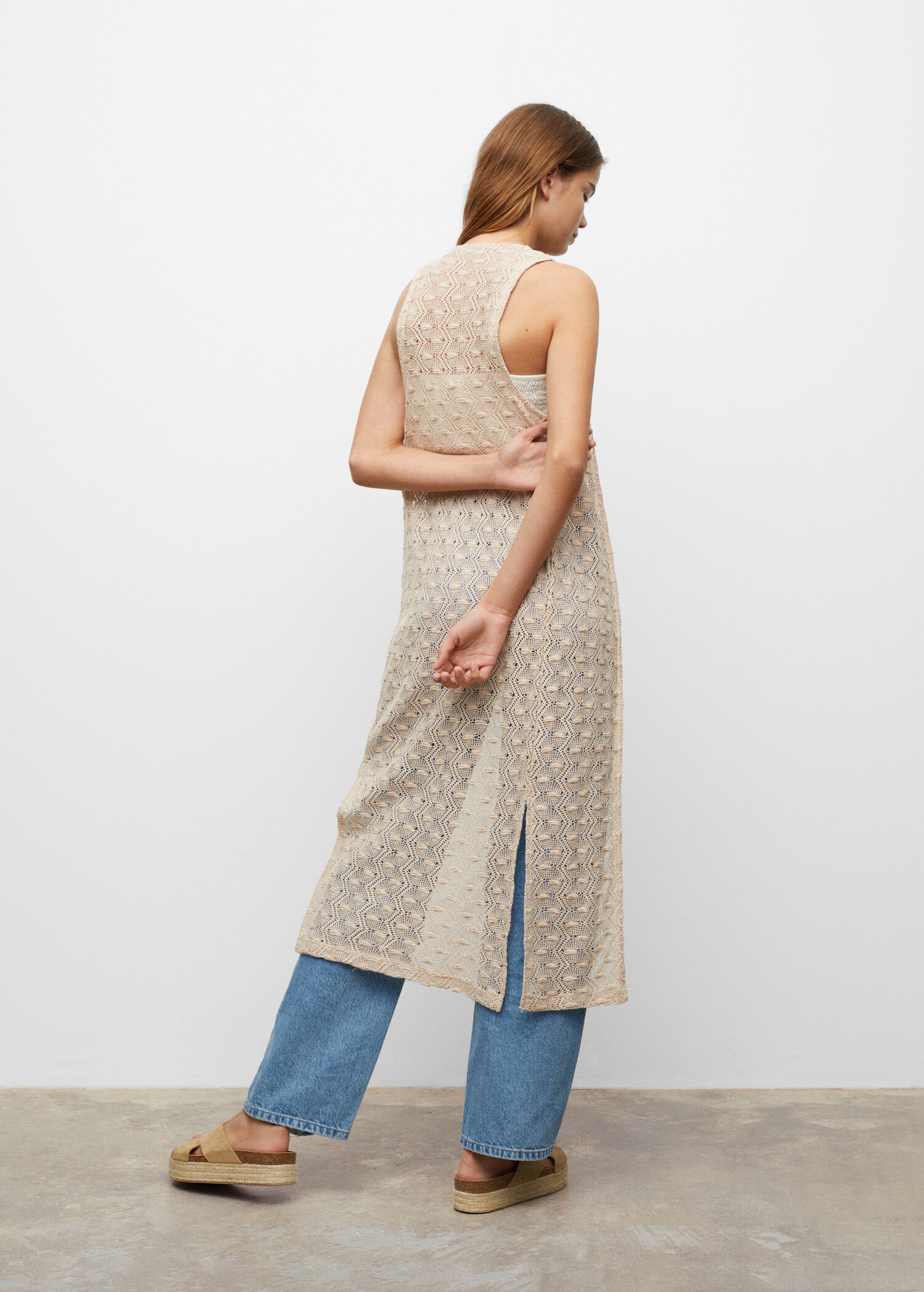 Fringed gilet - Reverse of the article