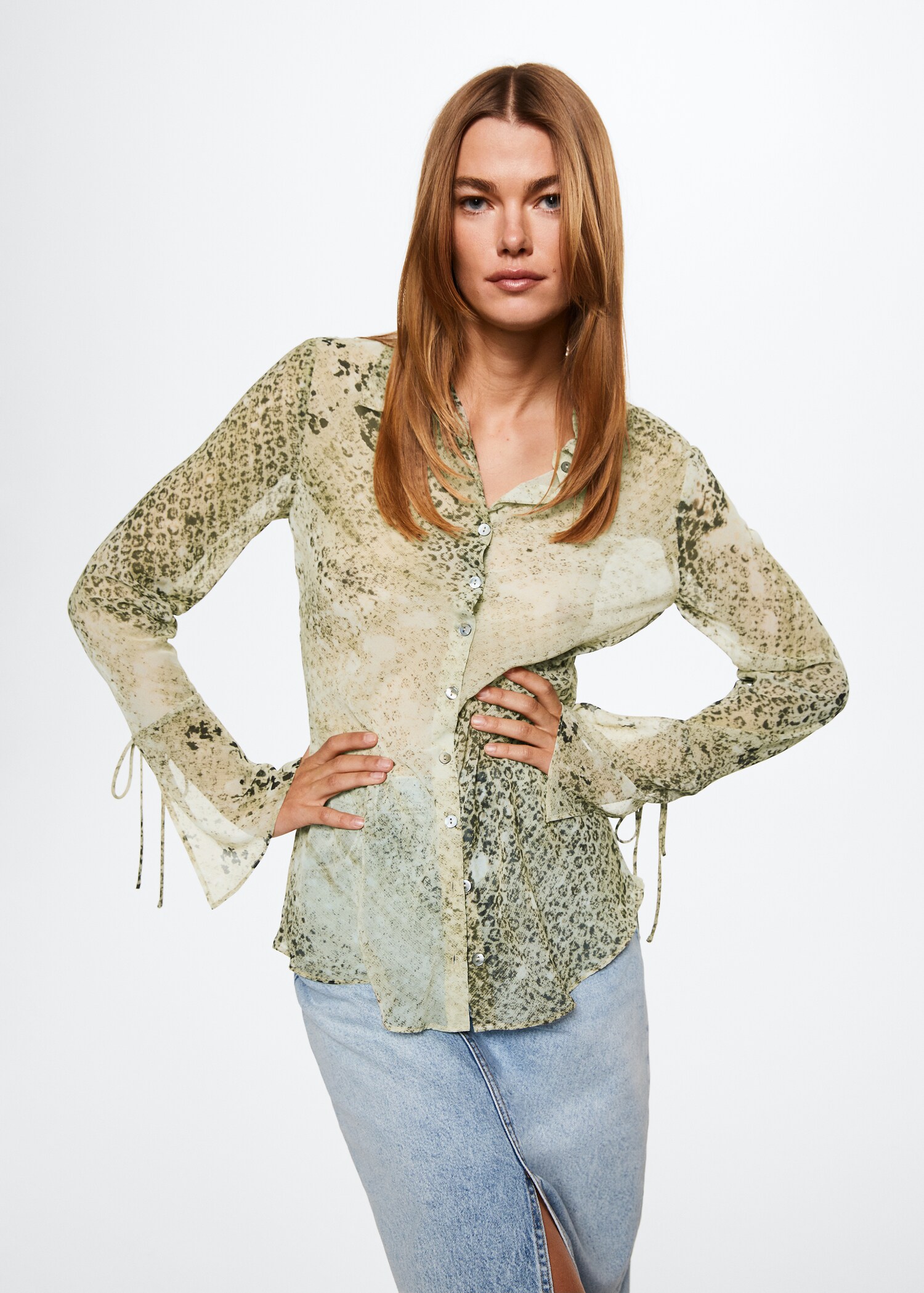 Camisa estampado serpiente - Plano medio
