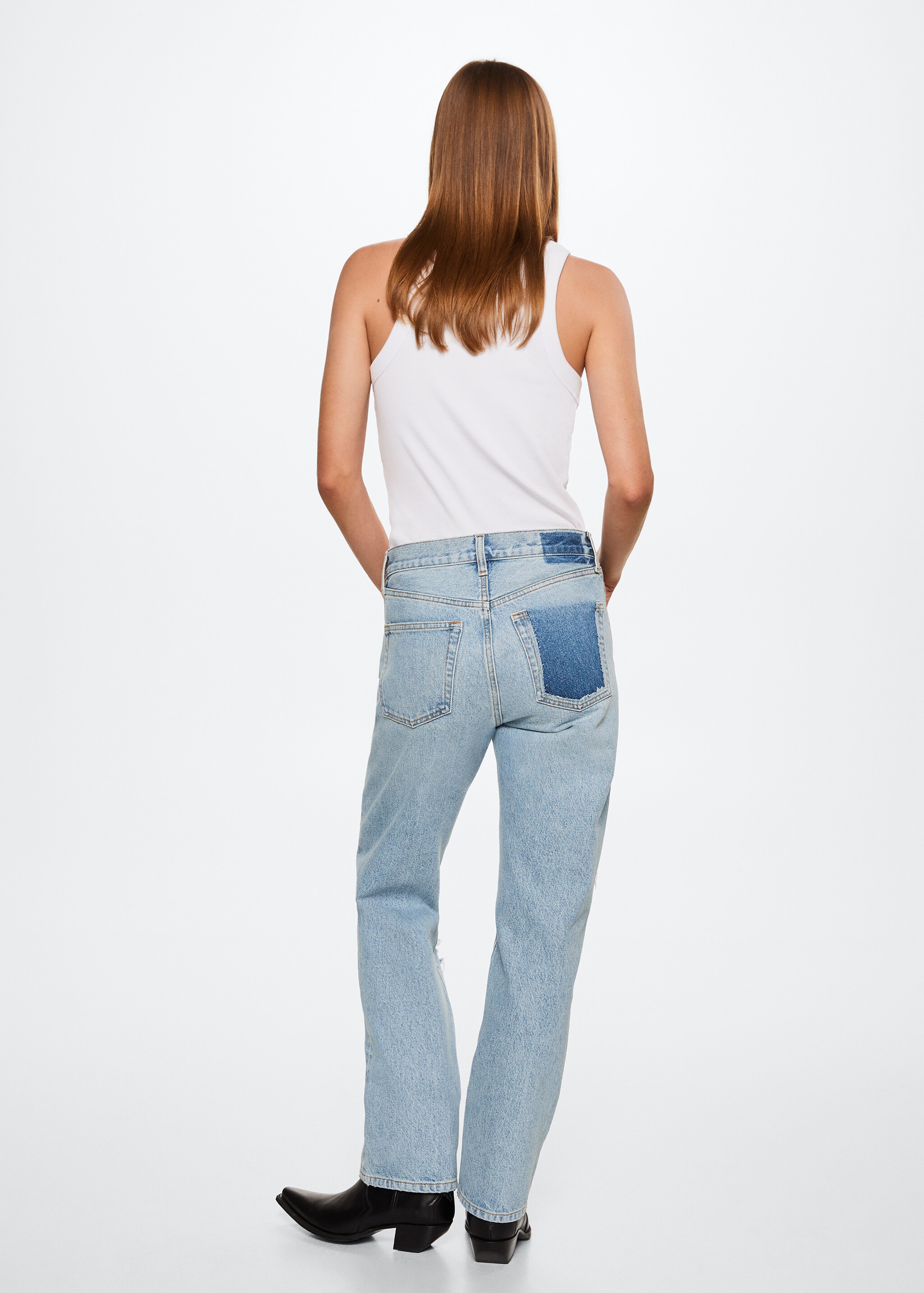 Jeans retos com cintura baixa - Verso do artigo
