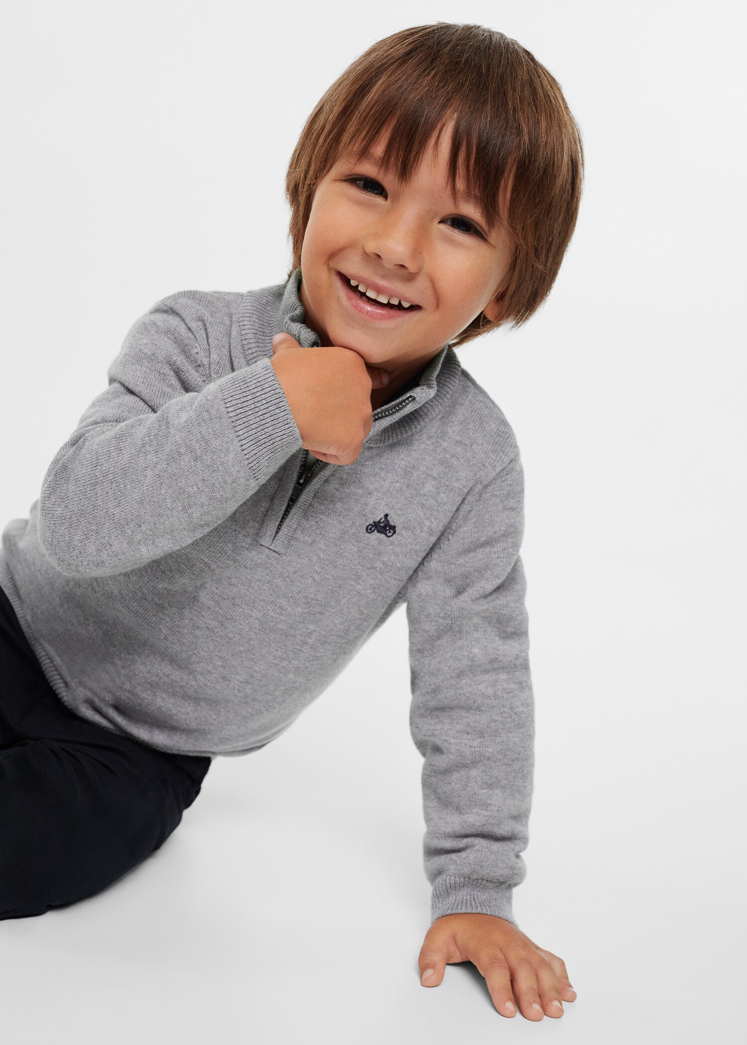 High neck sweater with zip - Details of the article 4