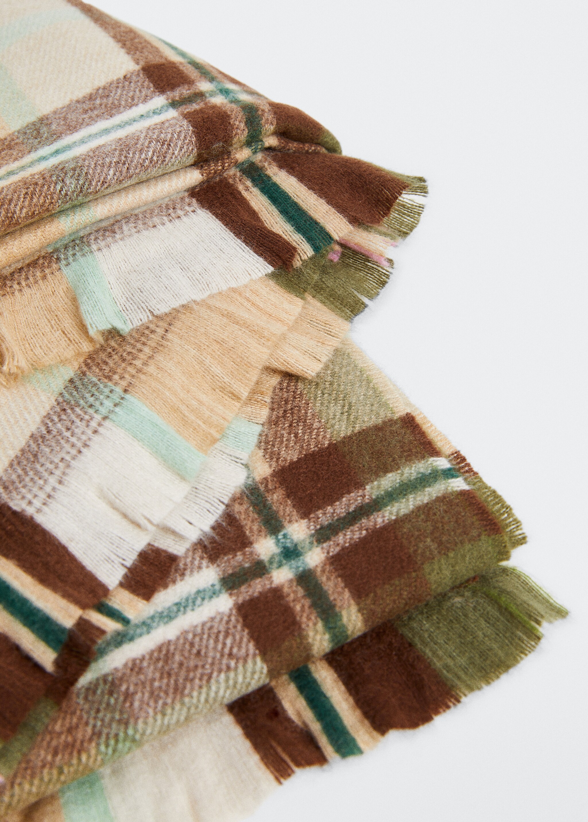 Tricolour check scarf - Details of the article 1
