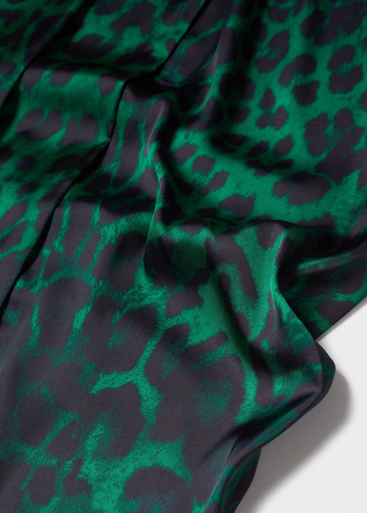 Animal print caftan - Details of the article 8