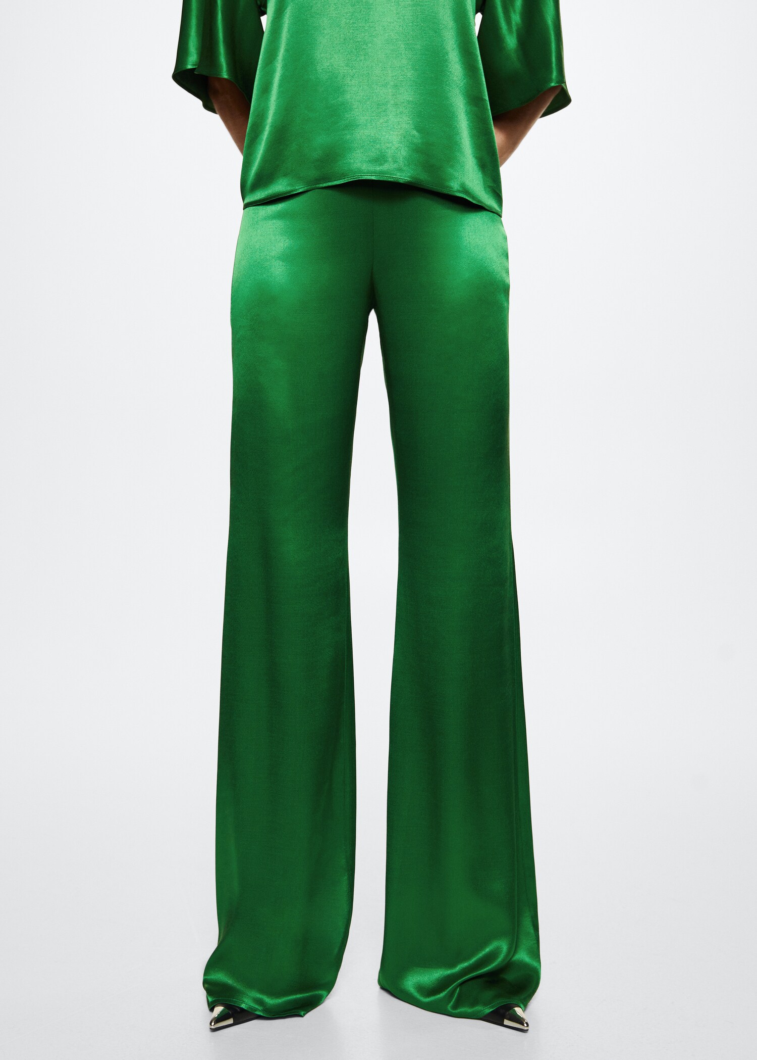 Flared satin trousers - Details of the article 6