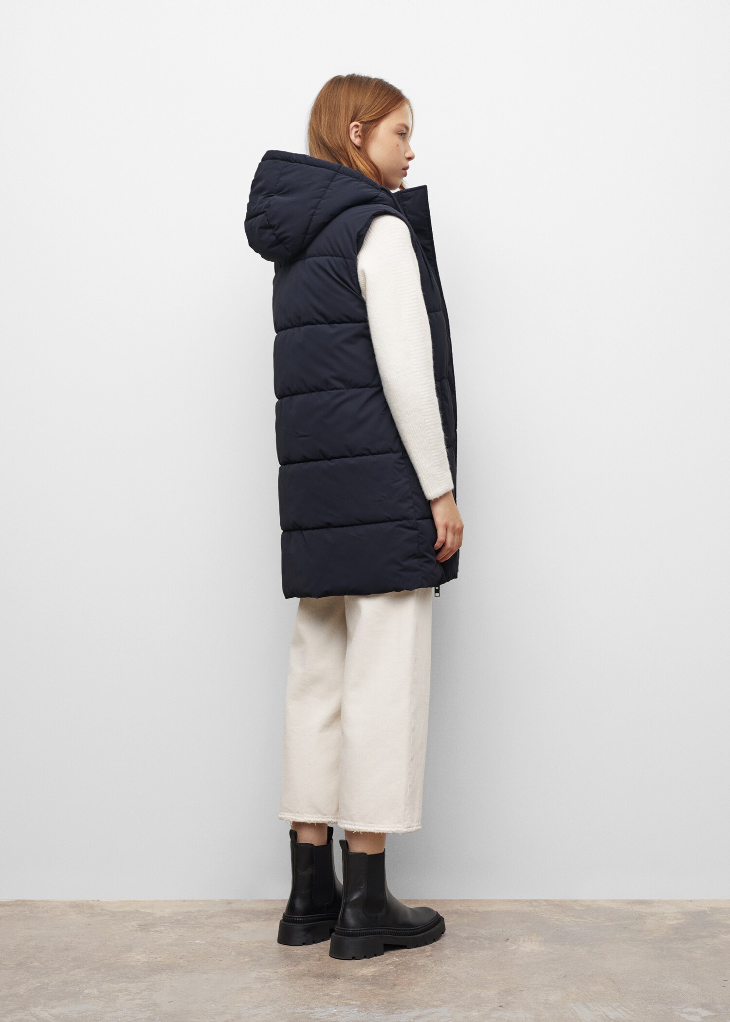 Long quilted gilet - Reverse of the article