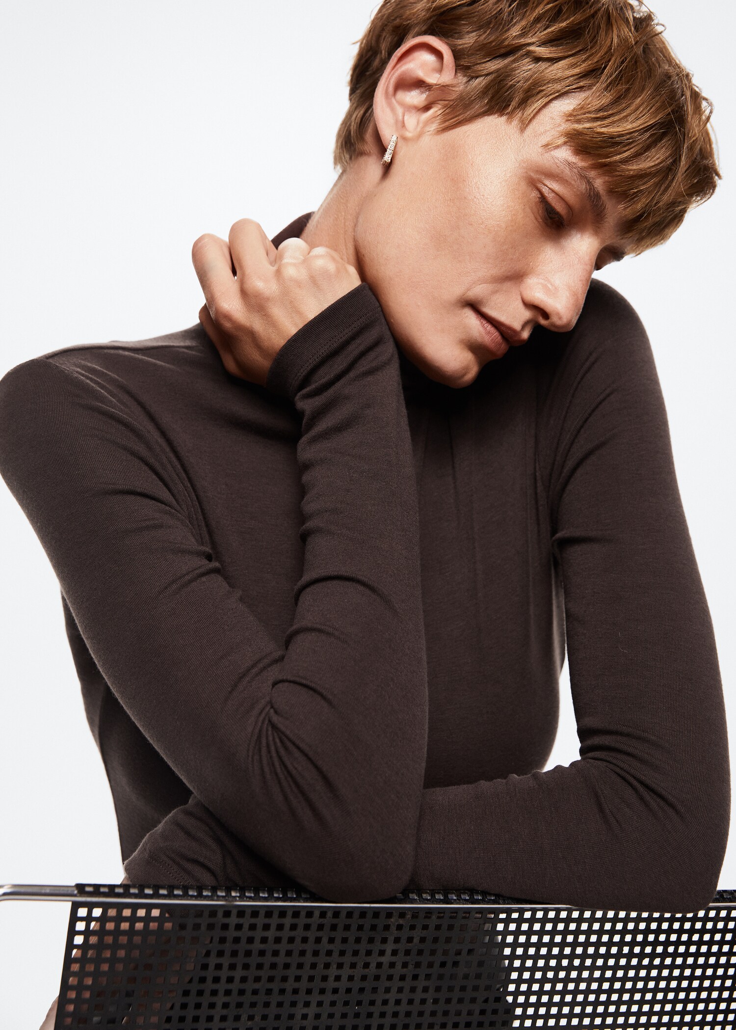 Wool long sleeve t-shirt - Details of the article 2