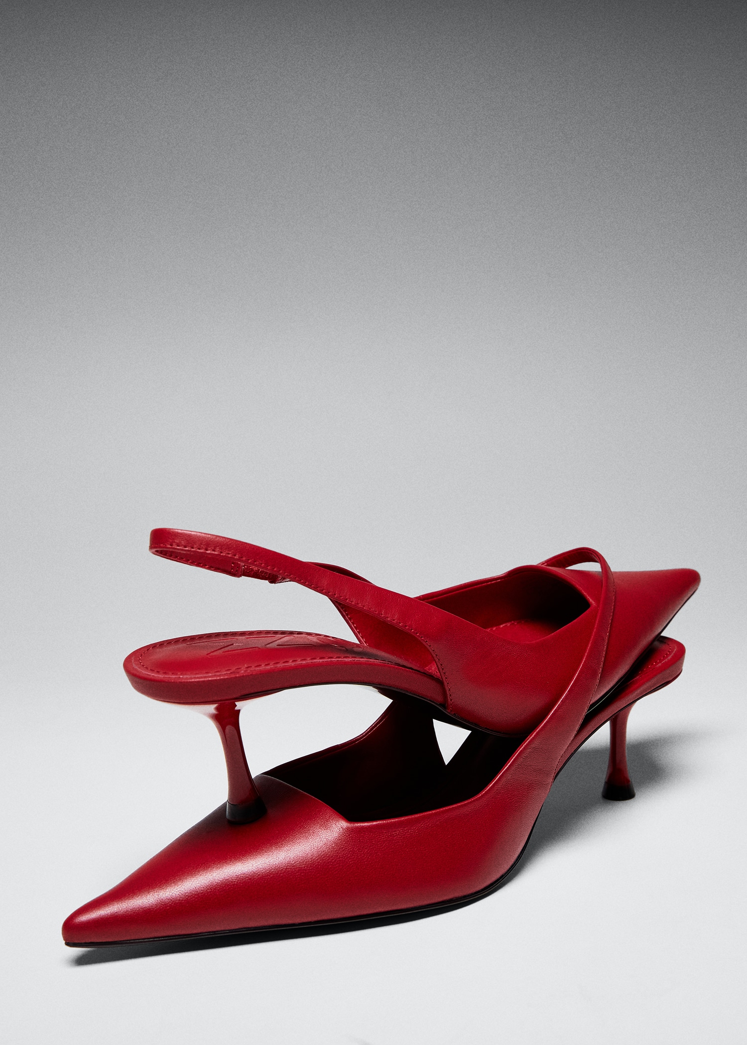 Heel leather shoes - Details of the article 5