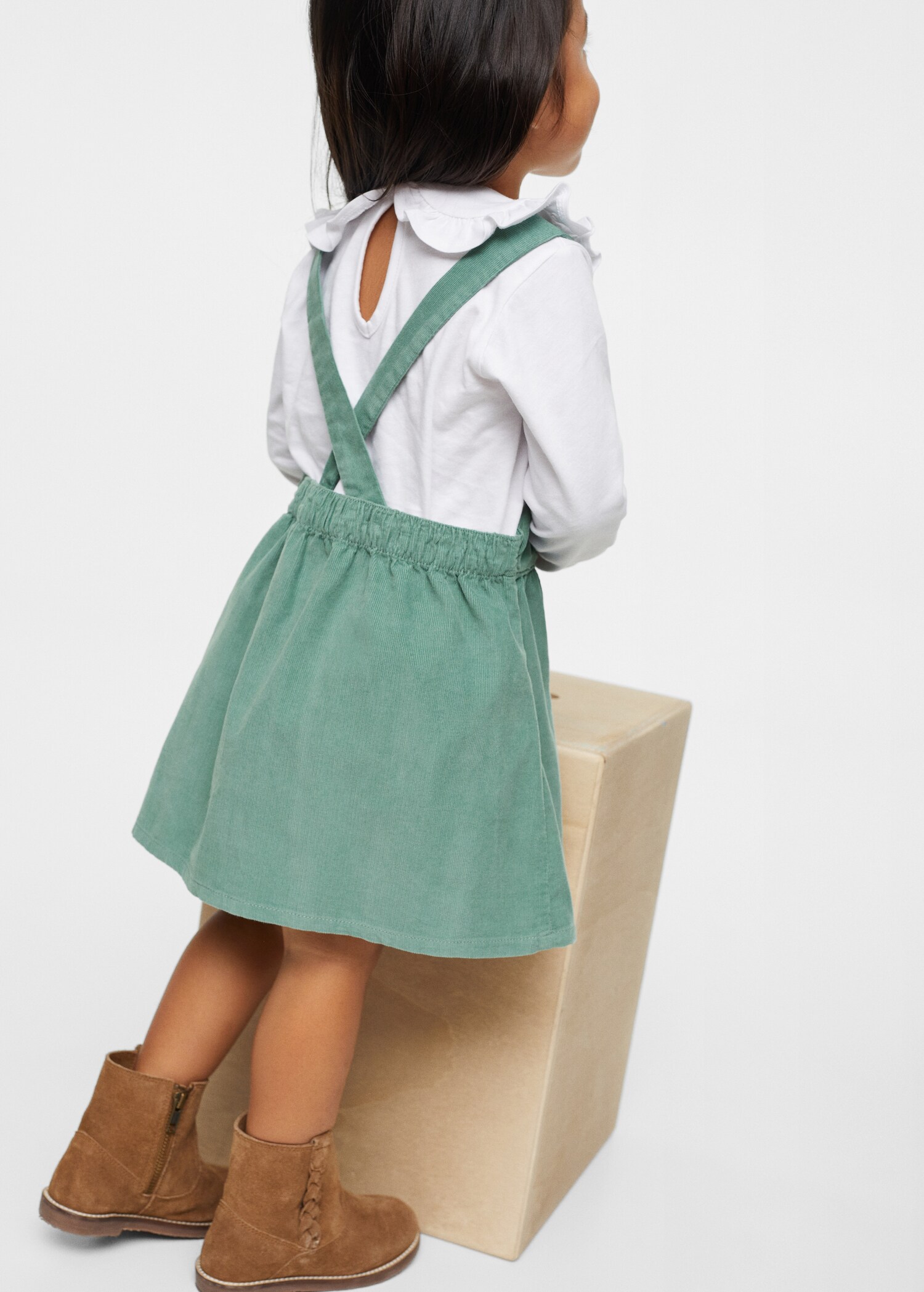 Buttoned micro-corduroy pinafore dress - Details of the article 6