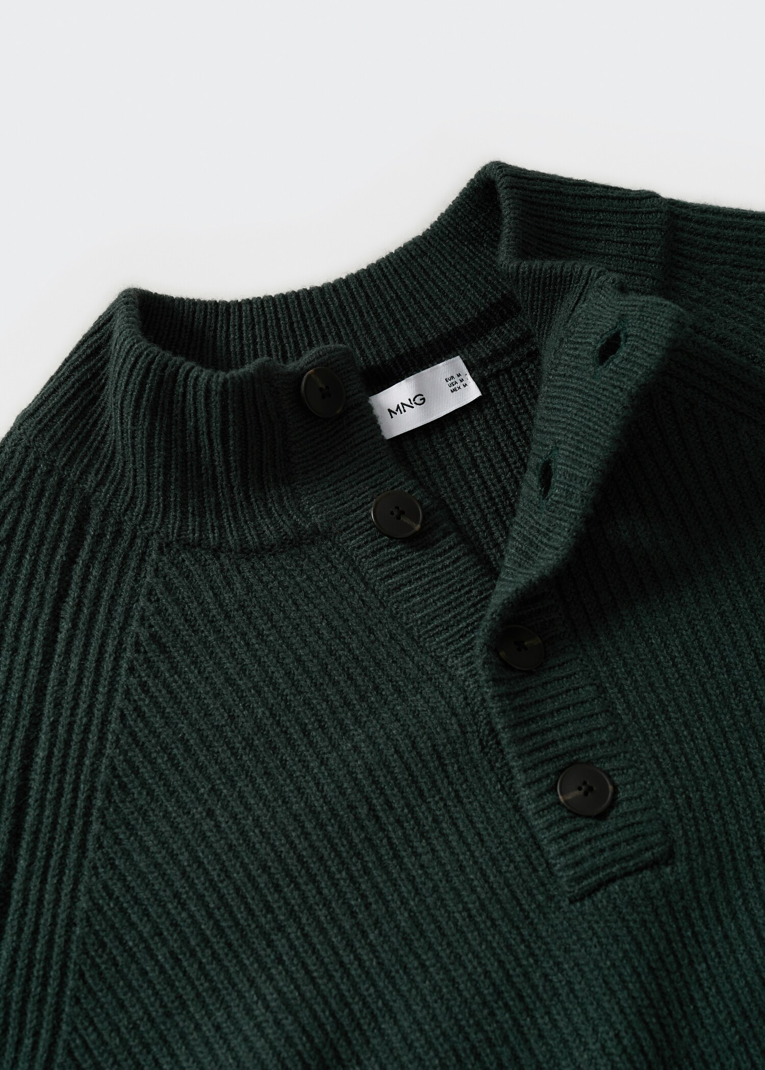 Jersey cuello abotonado - Detalle del artículo 8