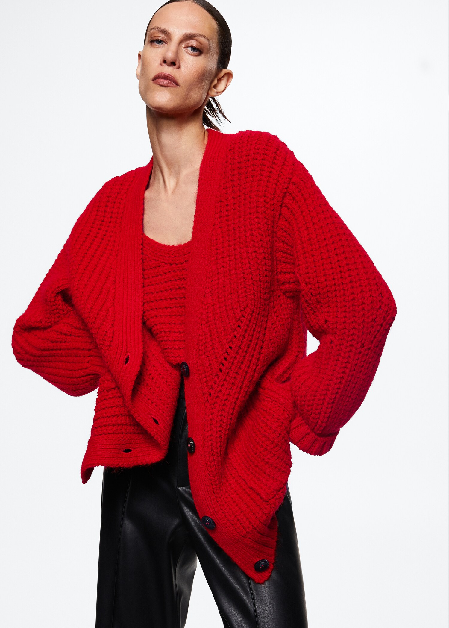 Chunky knit cardigan - Details of the article 2