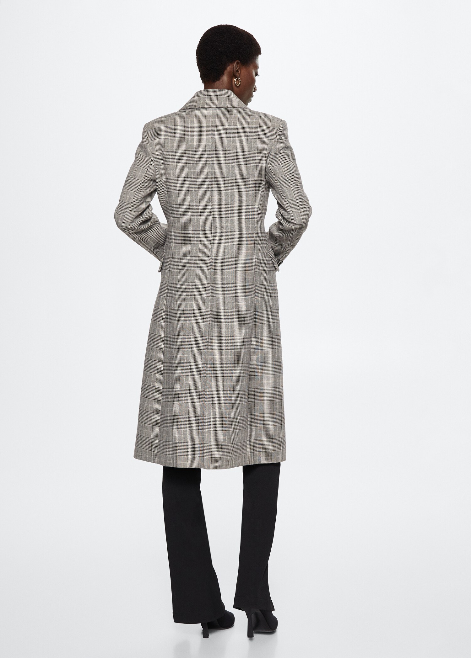 Double-breasted check coat - Reverse of the article