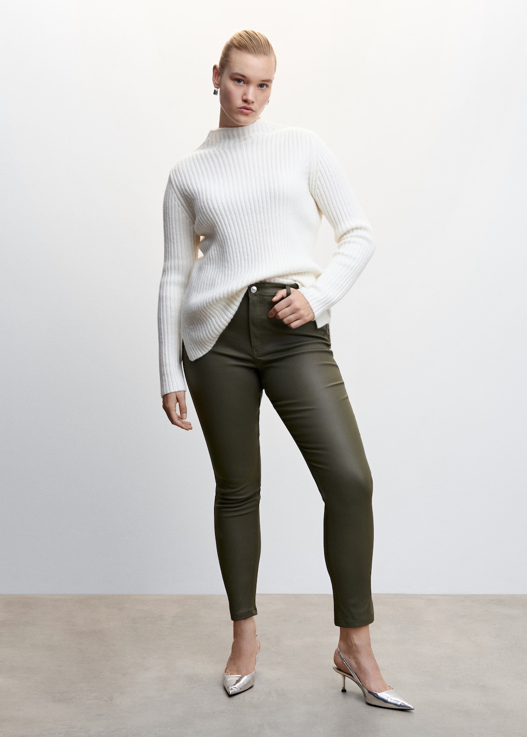 Coated Isa crop skinny jeans Women MANGO Myanmar