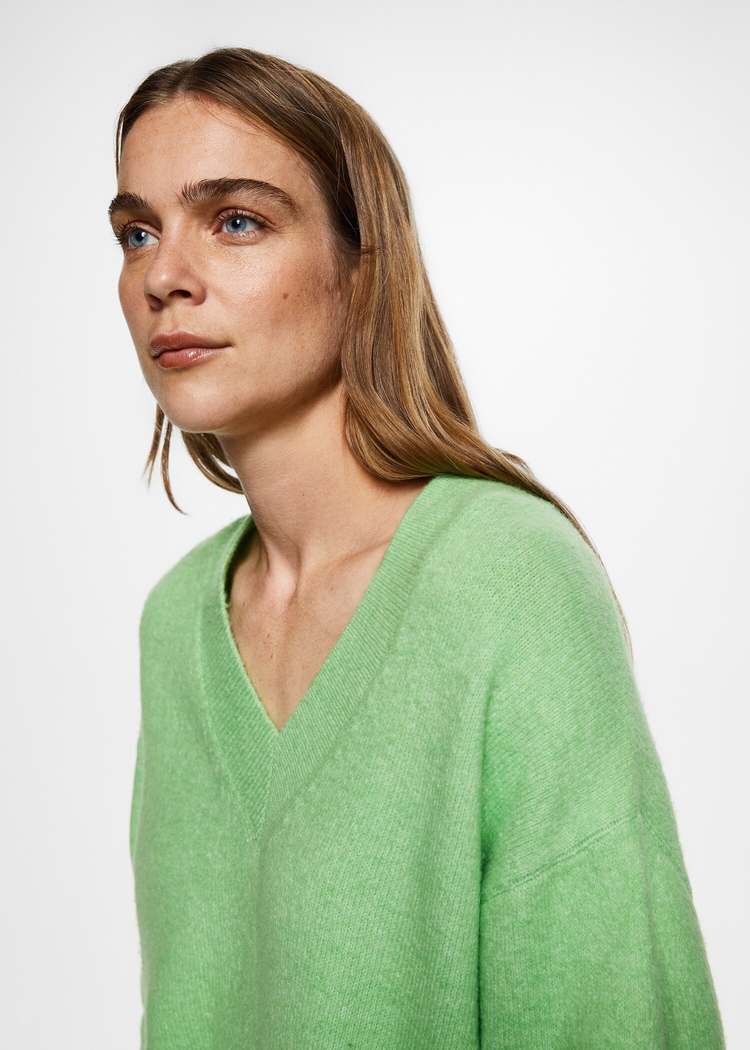 Pullover mit V-Ausschnitt - Detail des Artikels 4