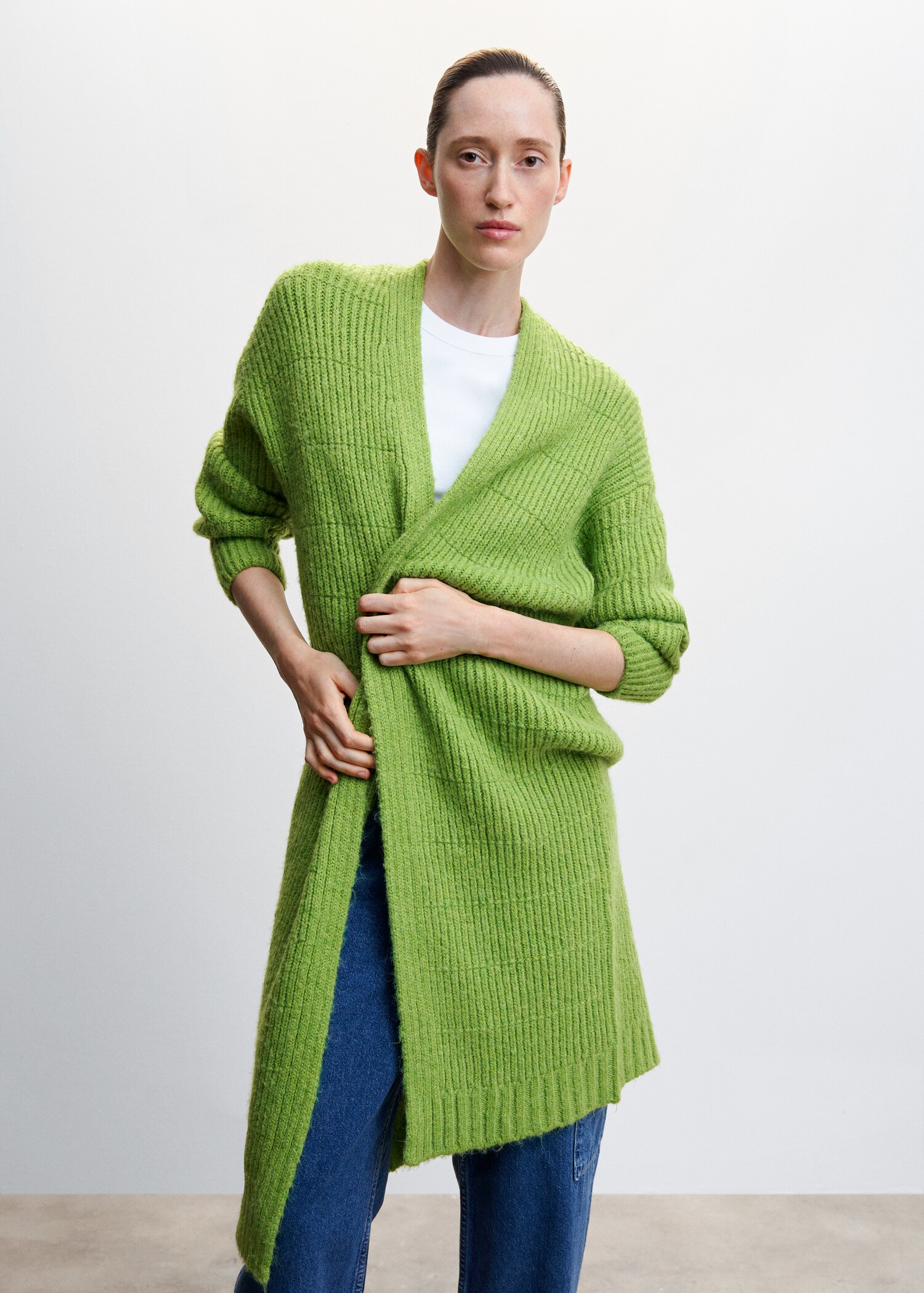 Ribbed knit cardigan - Medium plane