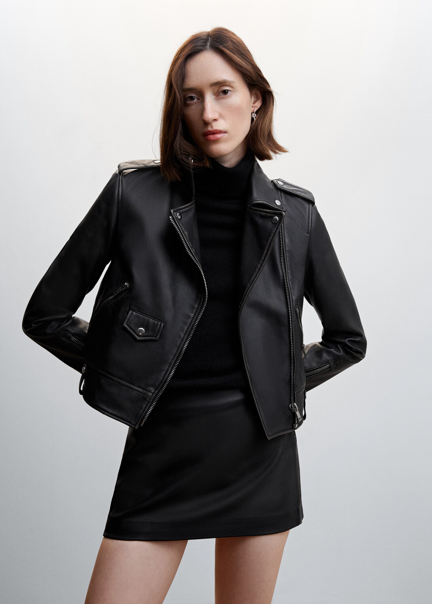 Leather miniskirt - Medium plane