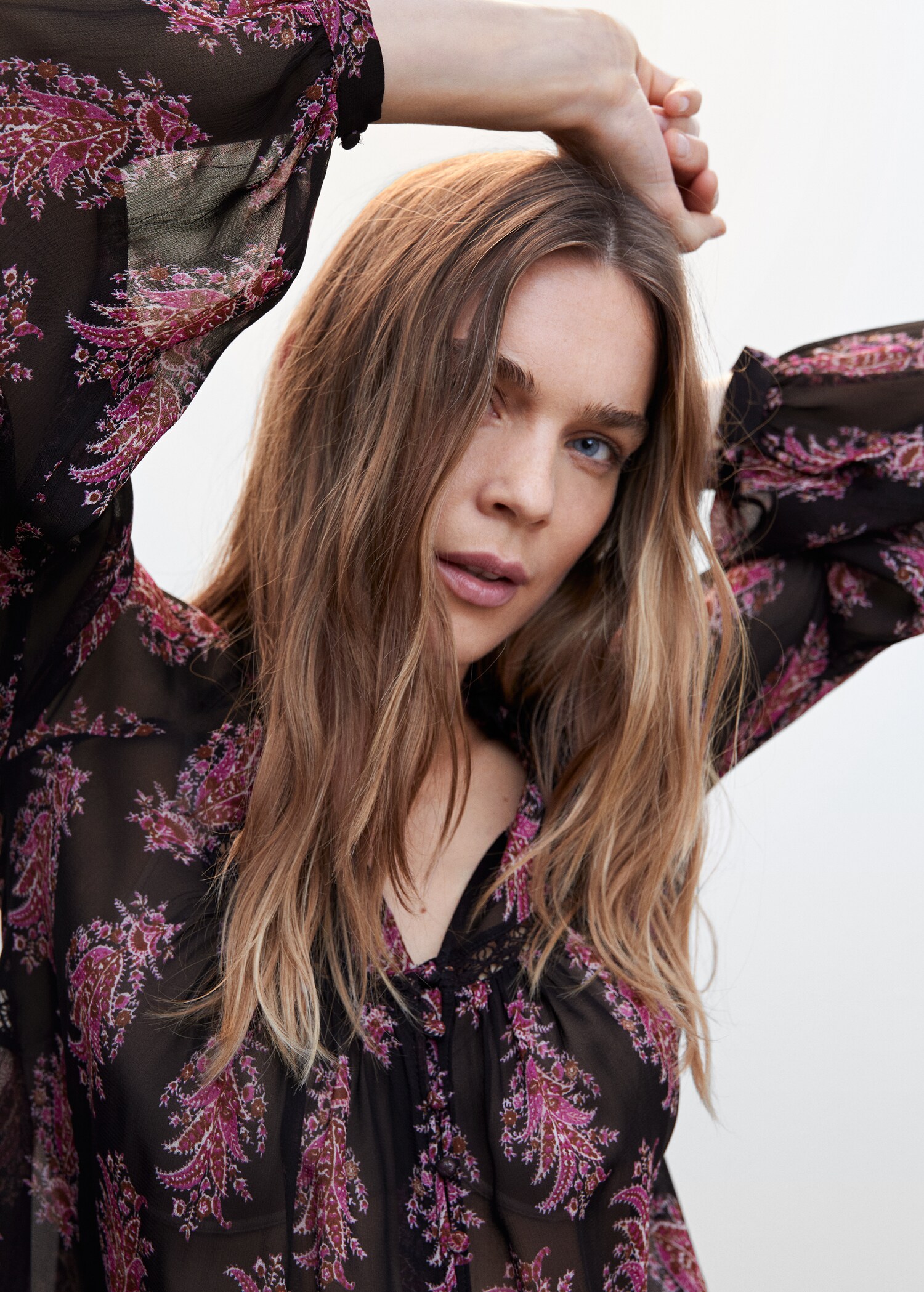 Bluse mit Paisley-Muster - Rückseite des Artikels