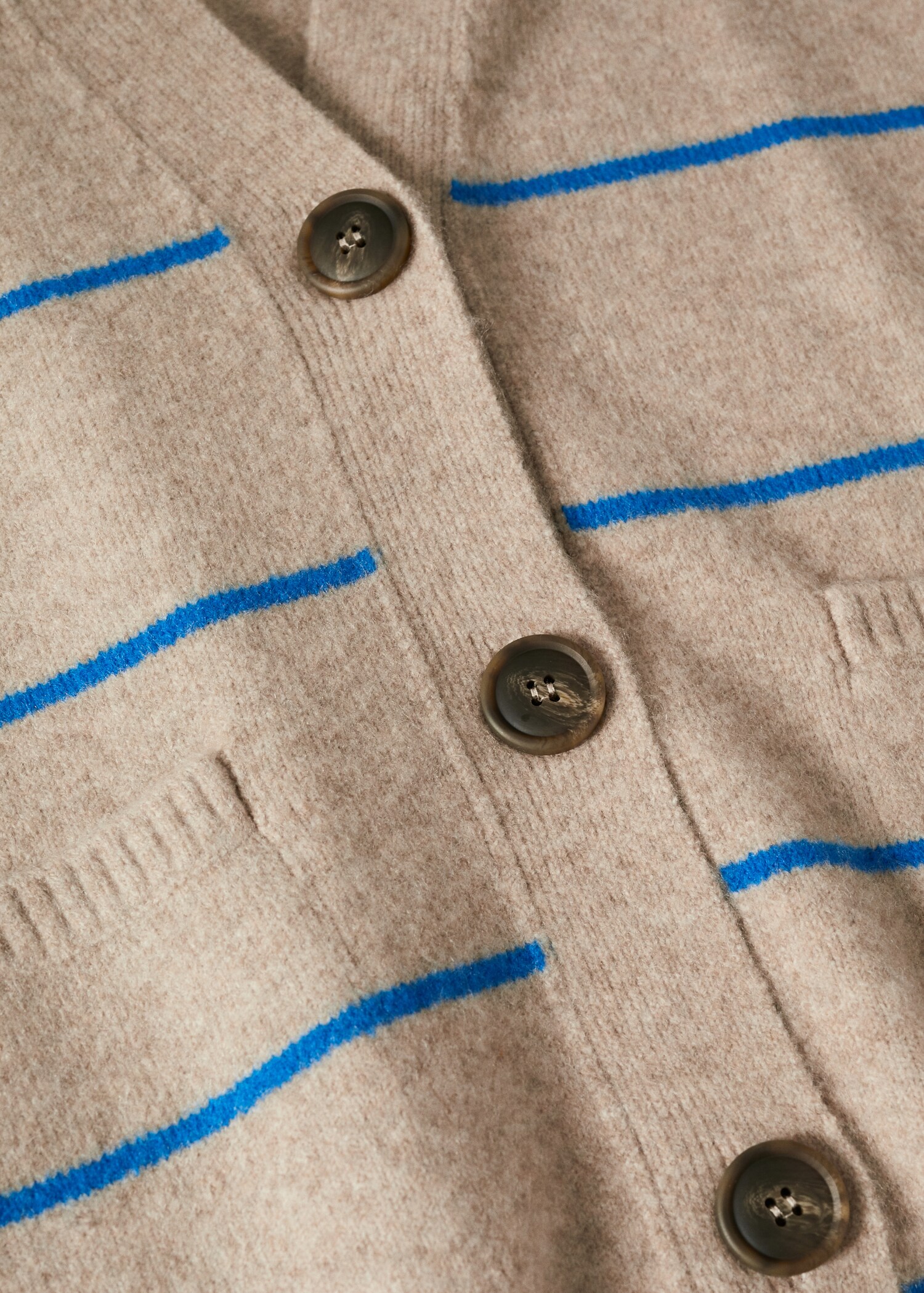 Striped cardigan with buttons - Details of the article 8