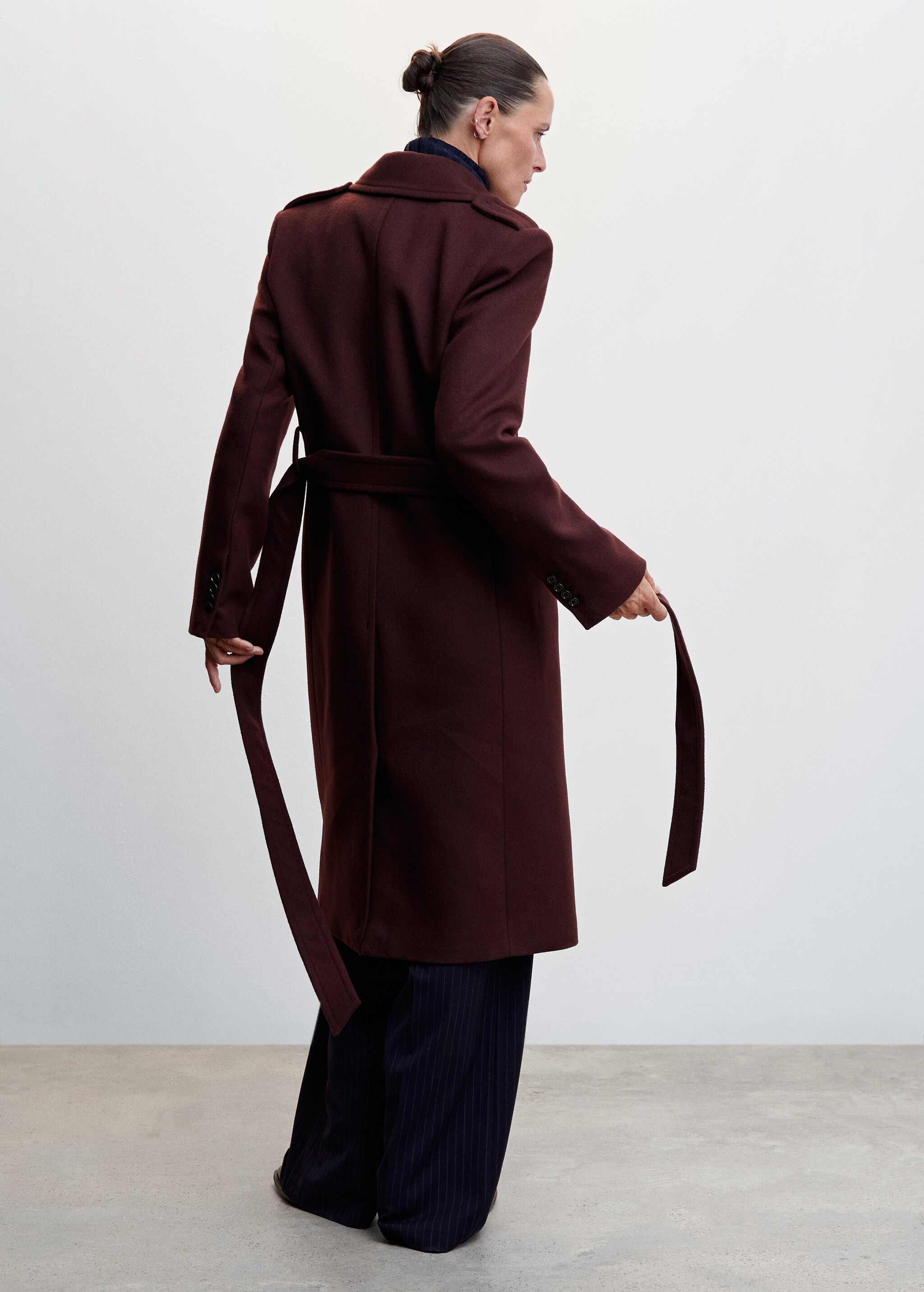 Virgin wool Tailored coat - Reverse of the article