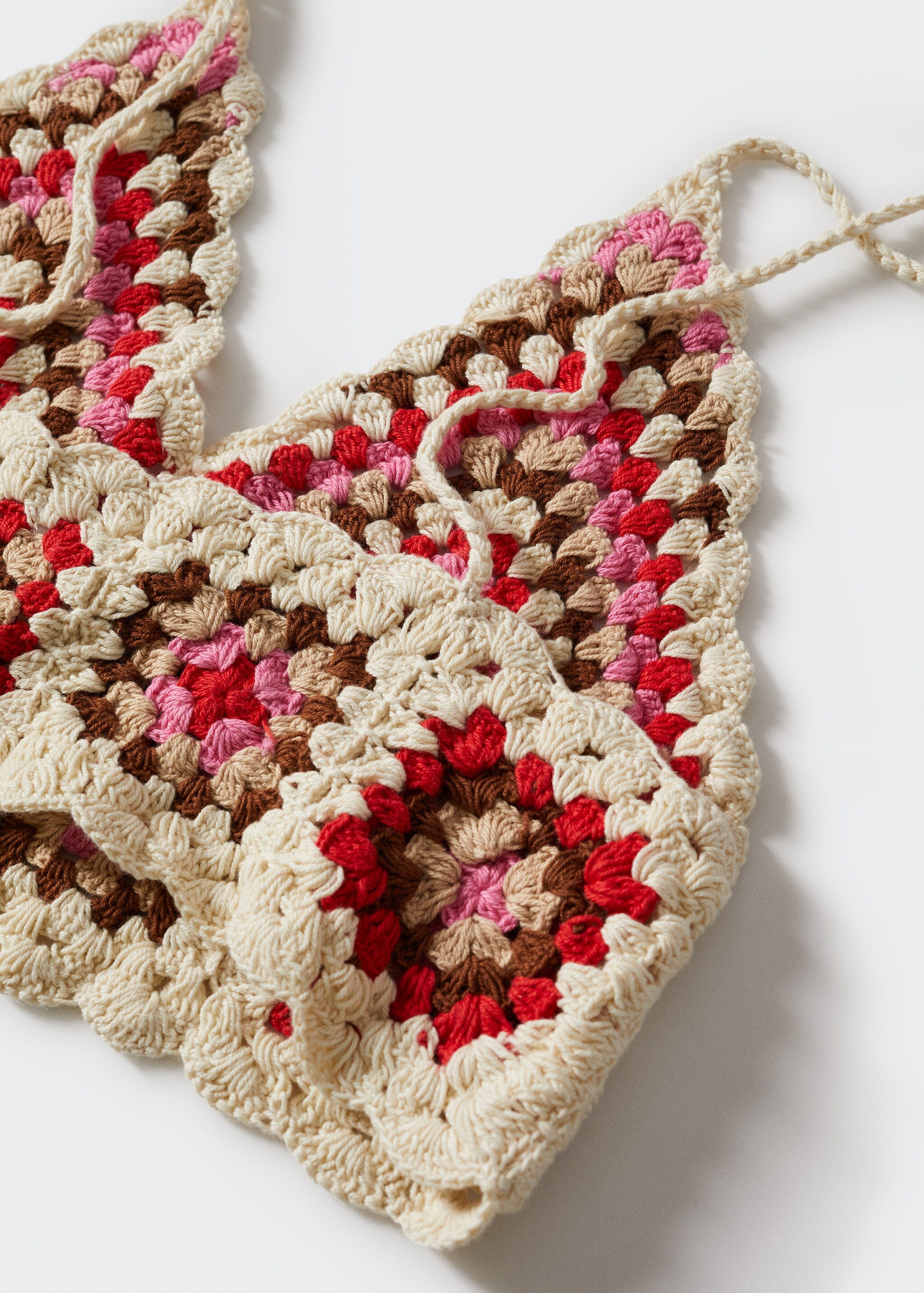 Crochet crop top - Details of the article 8