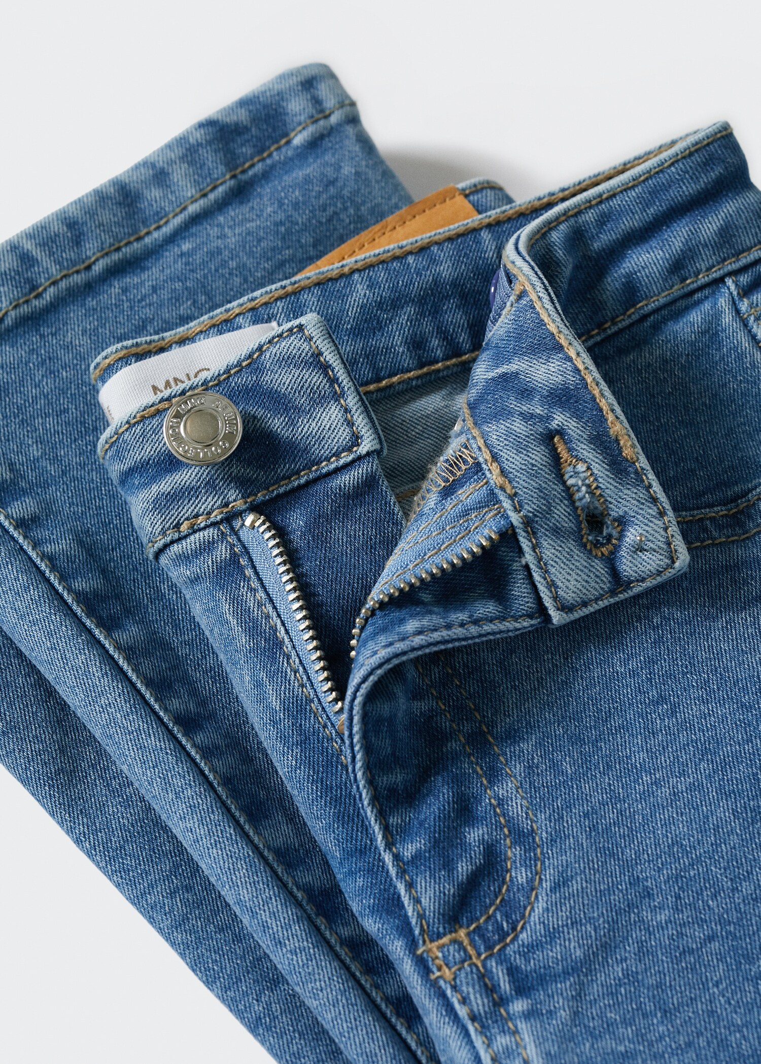 Jeans Trumpet - Dettaglio dell'articolo 8