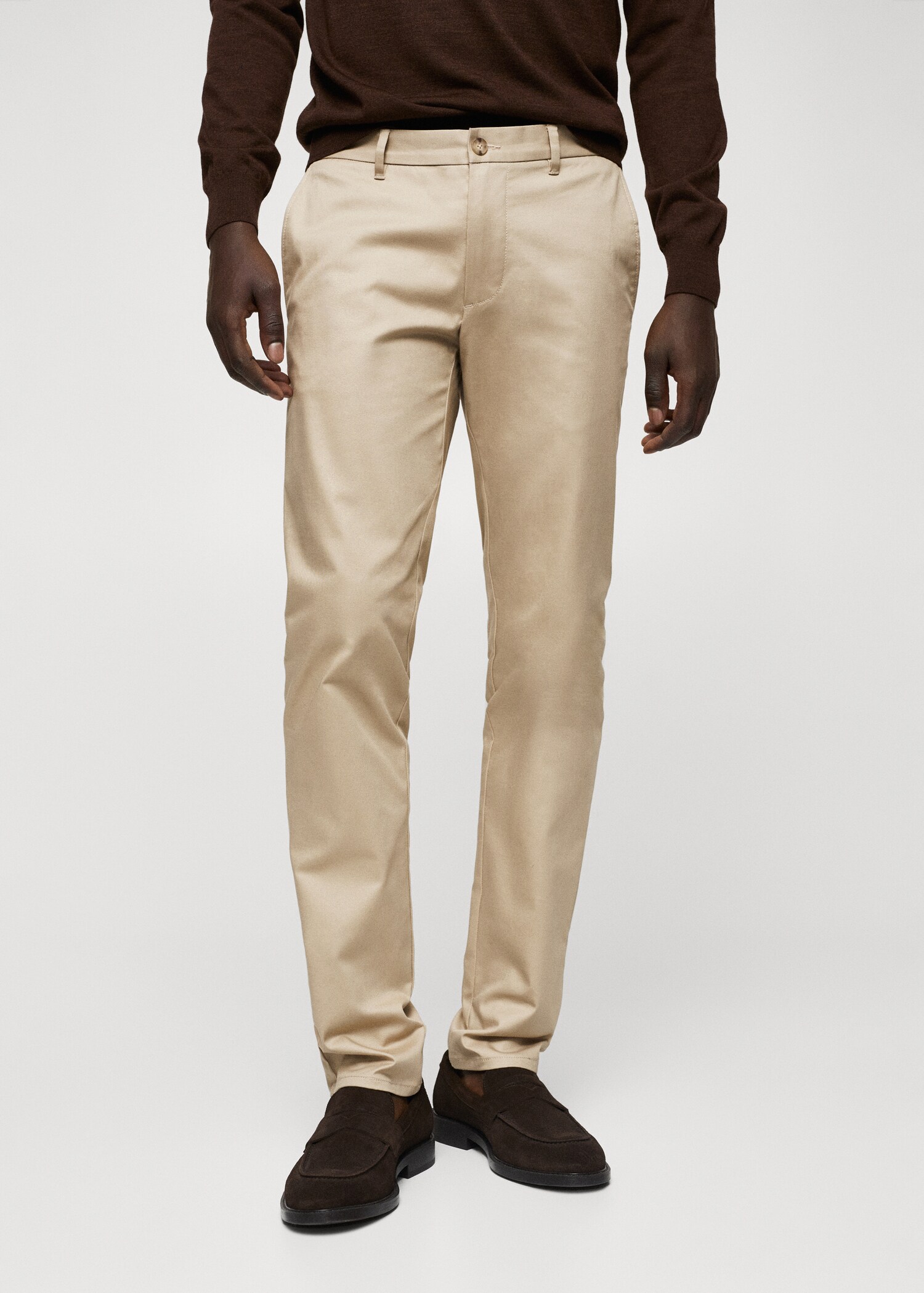 Pantalón chino skinny - Plano medio