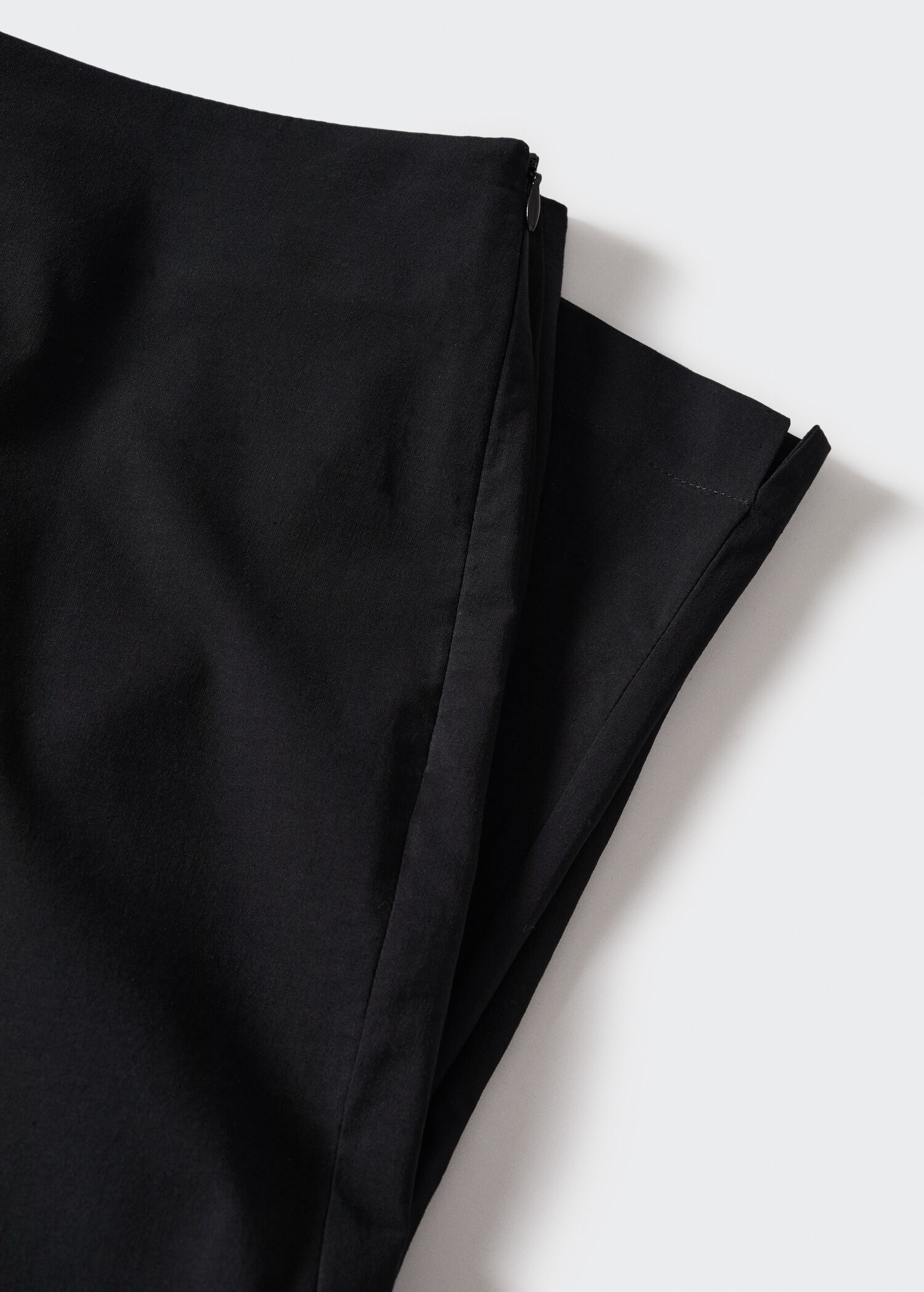 Straight flannel trousers - Details of the article 8