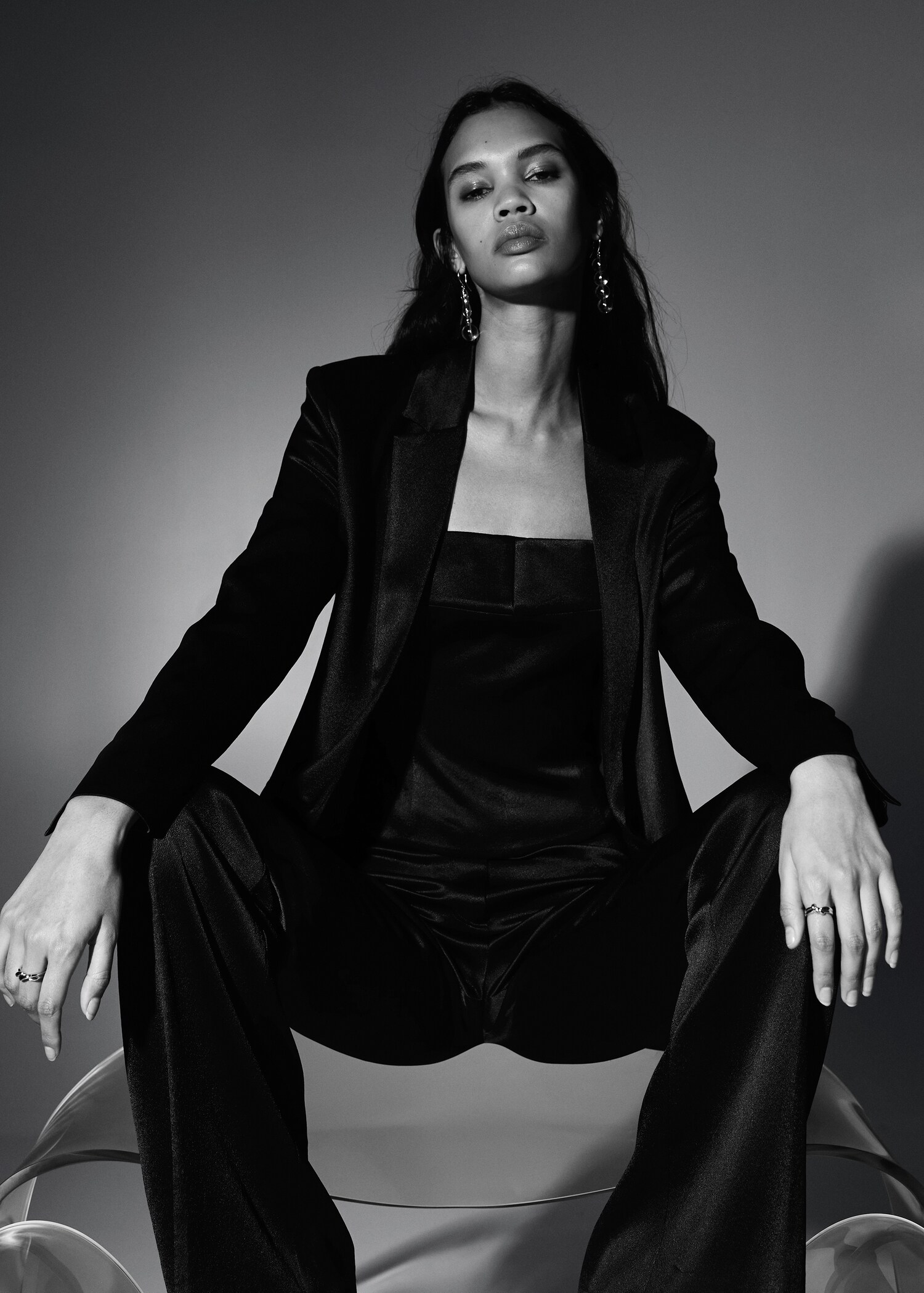 Satin-finish suit jacket - Details of the article 1