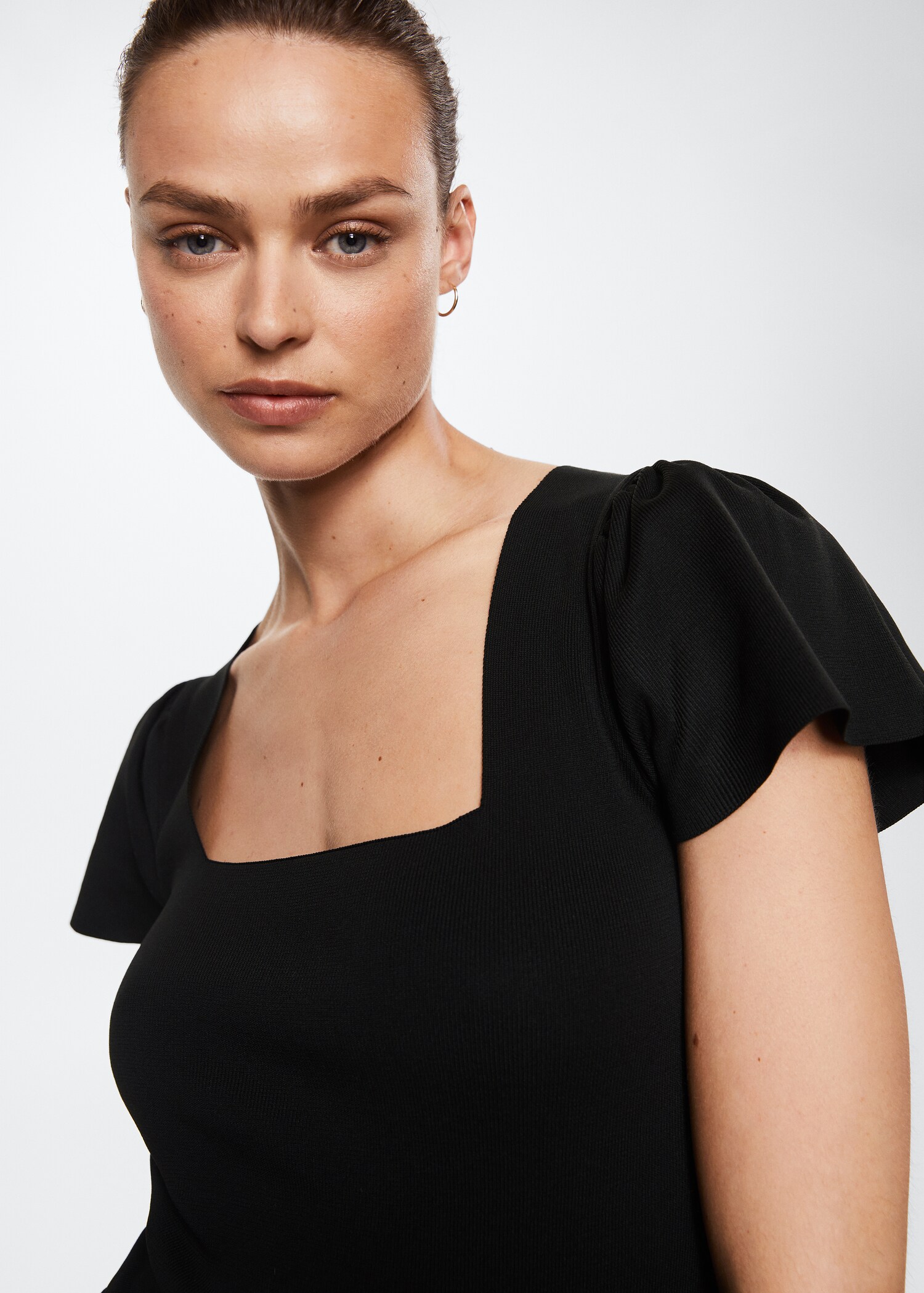 Ruffle knit top - Details of the article 1